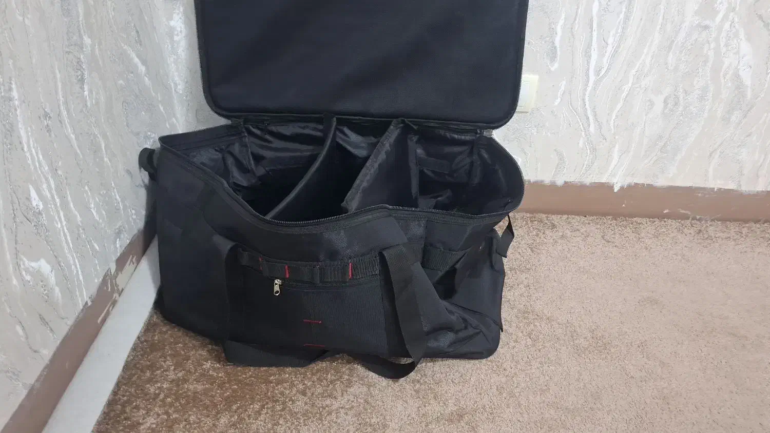 کیف (نظم دهنده ) انواع لباس ، کتاب و غیره|کیف، کفش، کمربند|فولادشهر, B4|دیوار