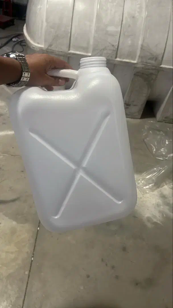 دبه 20لیتری|ظروف نگهدارنده، پلاستیکی، یک‌بارمصرف|تبریز, |دیوار