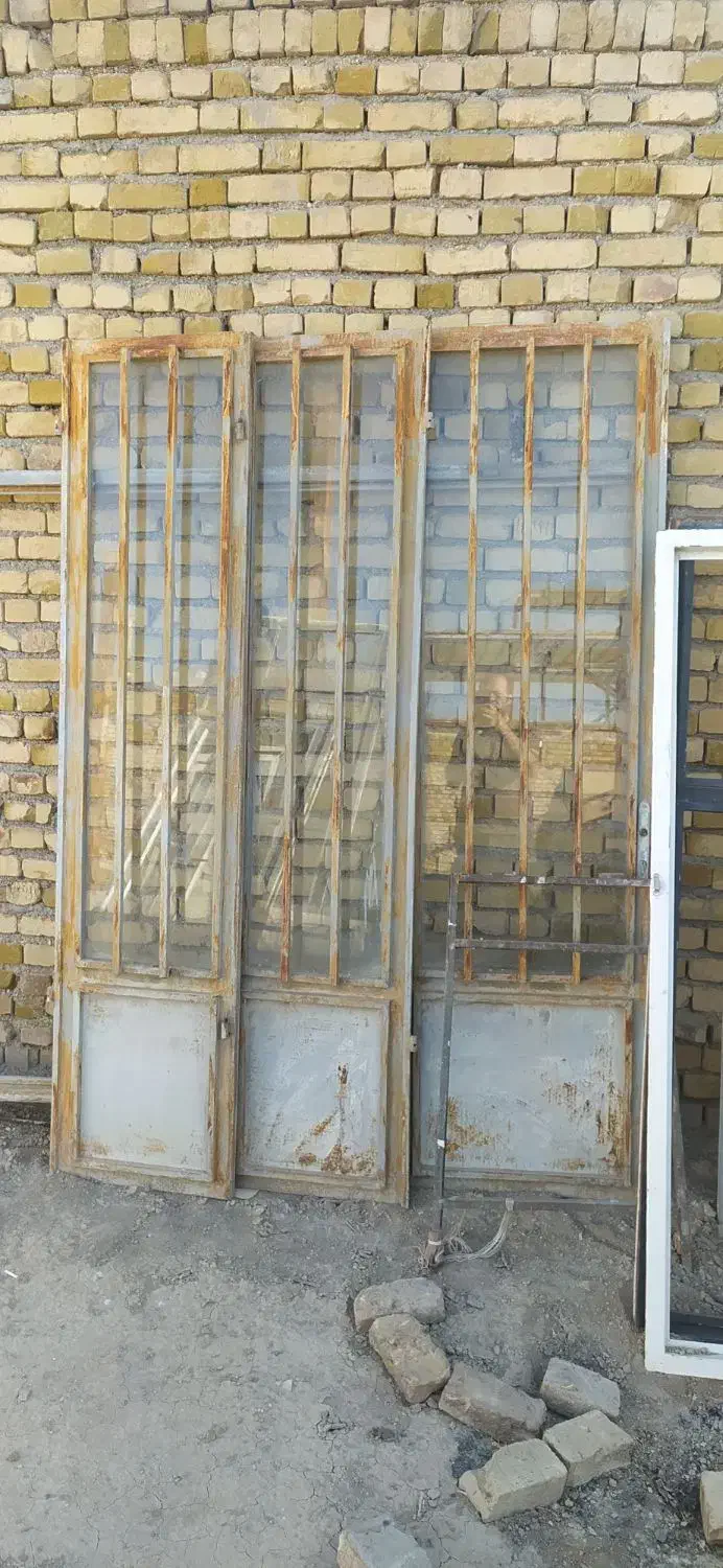 در و پنجره آهنی|مصالح و تجهیزات ساختمان|کبودرآهنگ, |دیوار