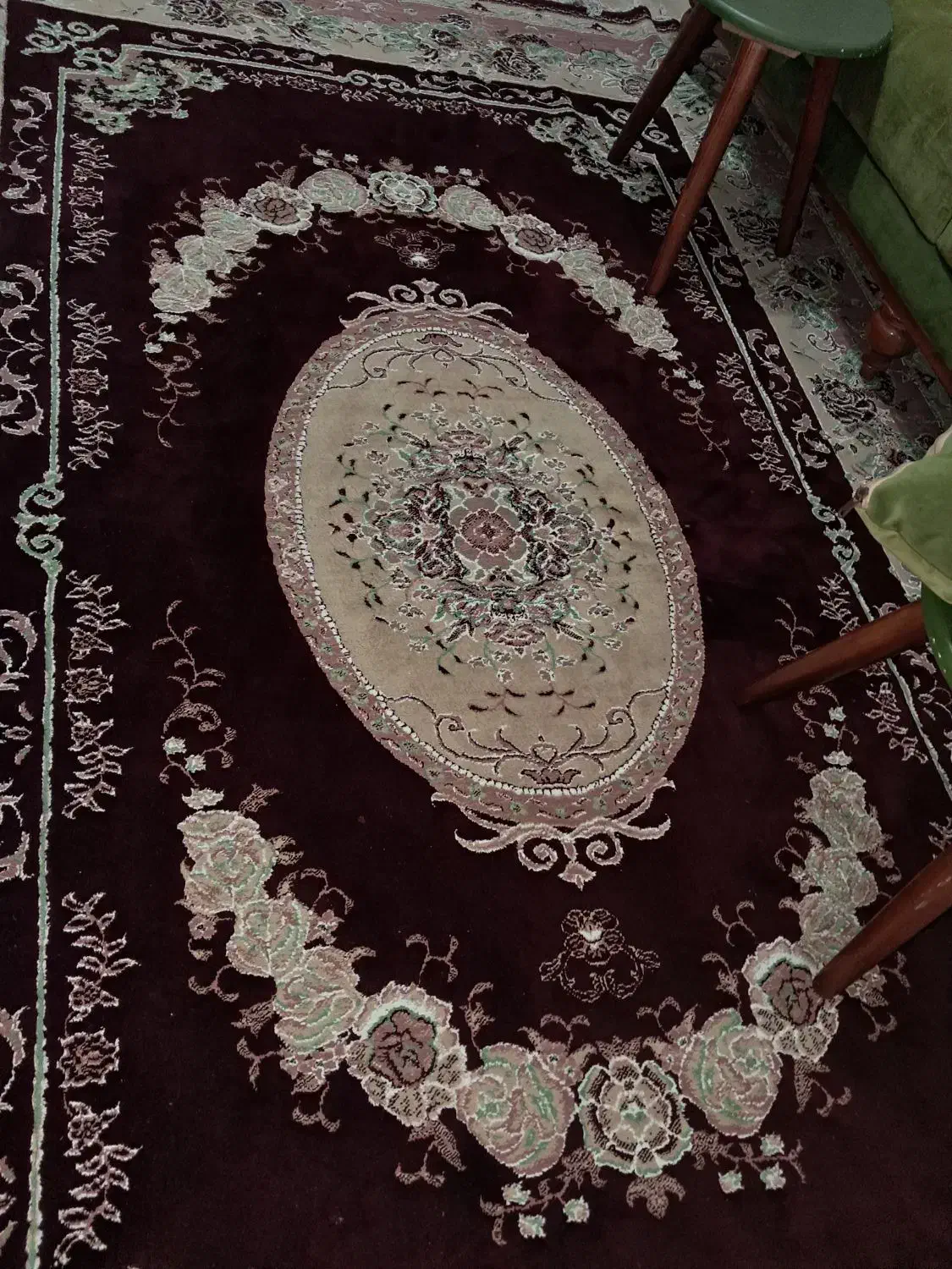 یک تخته فرش ۶ متری کاملا سالم .|فرش|رشت, پیرکلاچای|دیوار