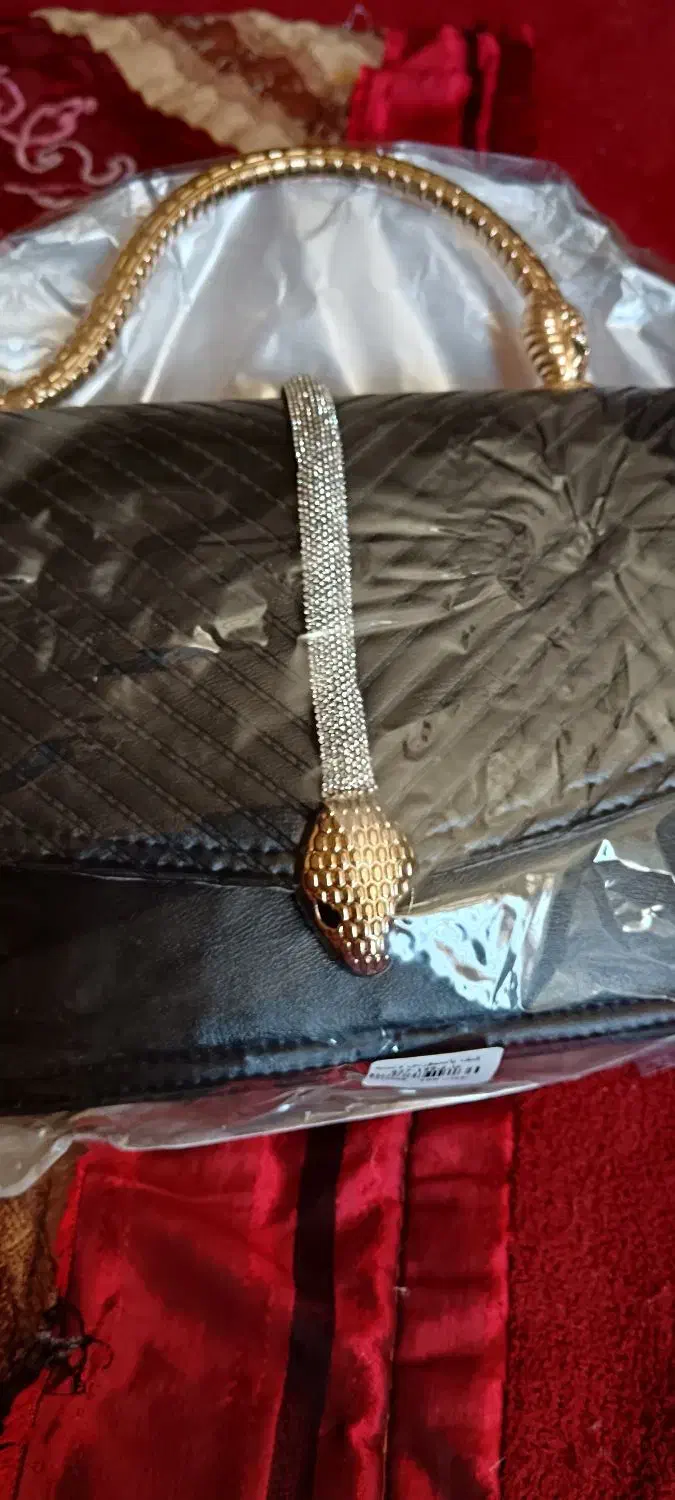 کیف رو دوشی|کیف، کفش، کمربند|شاهین‌شهر, مخابرات (شهید بهشتی)|دیوار