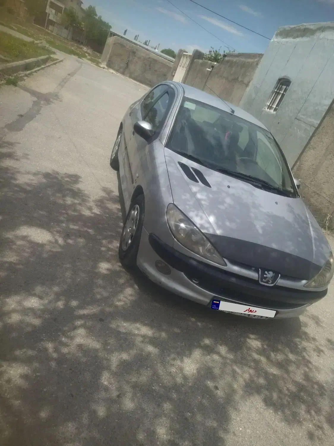 206|خودرو سواری و وانت|بروجرد, |دیوار