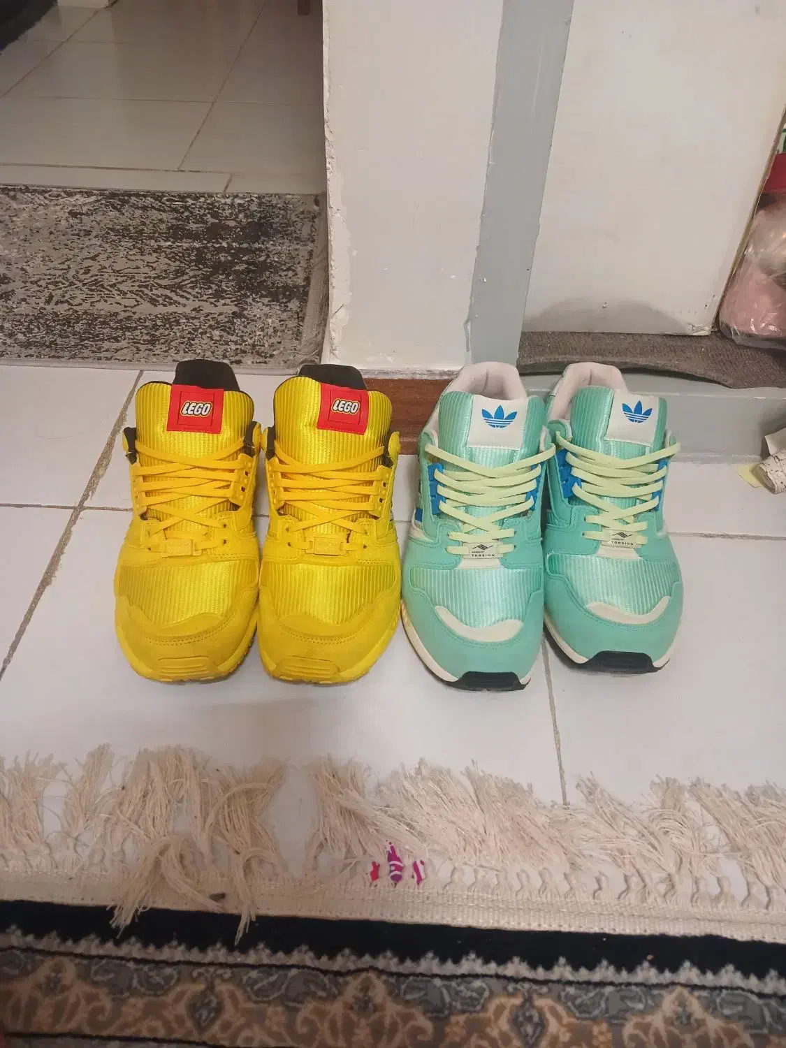 کتونی zx8000 اورجینال ادیداس لگو|کیف، کفش، کمربند|پرند, فاز ۳|دیوار