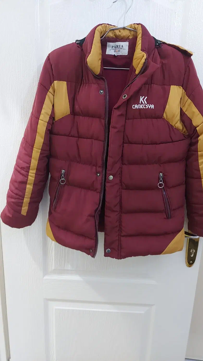 کاپشن|کفش و لباس بچه|گنبد کاووس, |دیوار