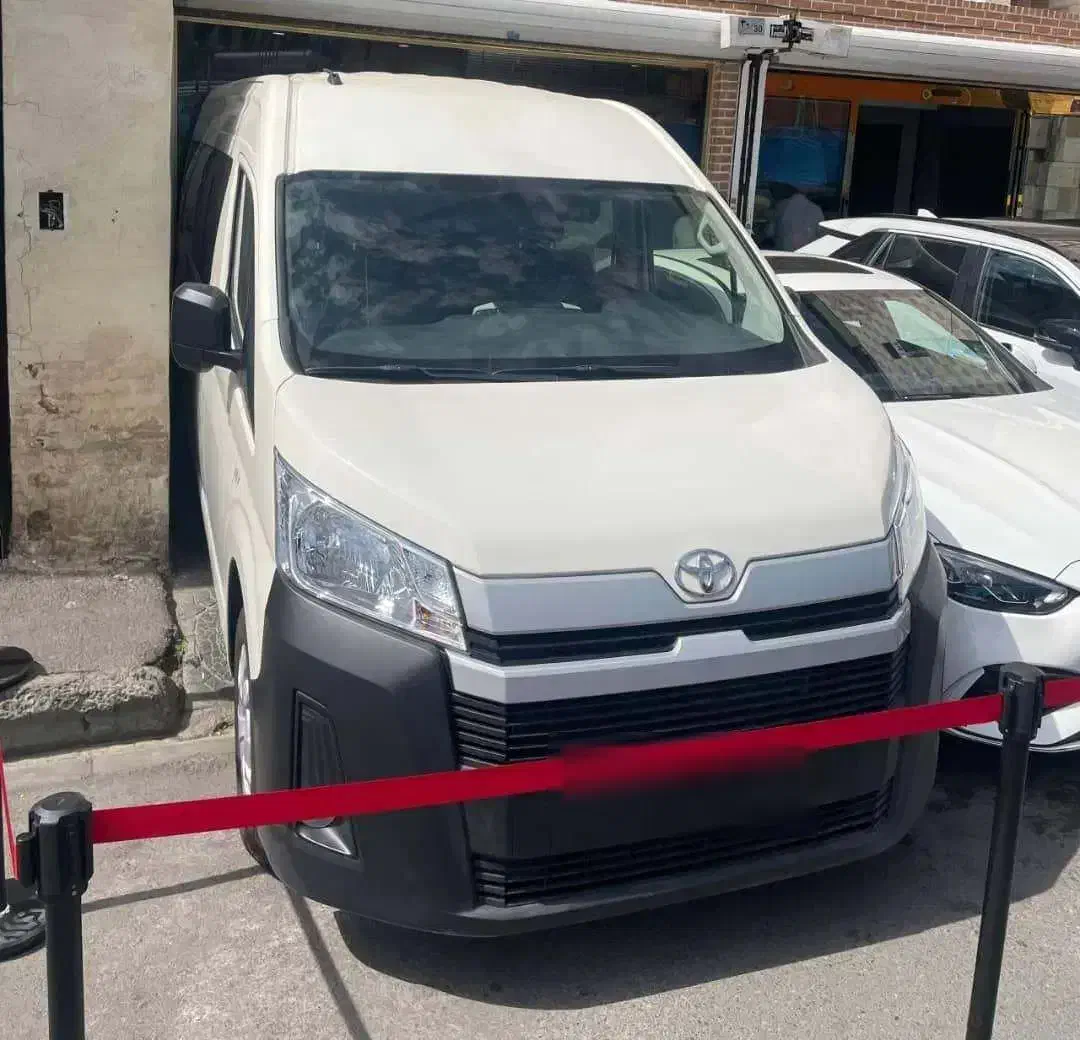 فروش ویژه تویوتا هایس 2025|خودرو سواری و وانت|تهران, منیریه|دیوار