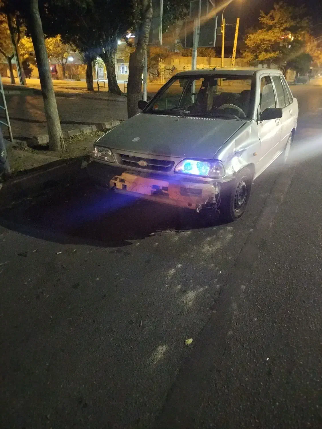 سلام پلاک گم شده|اشیا|تبریز, |دیوار