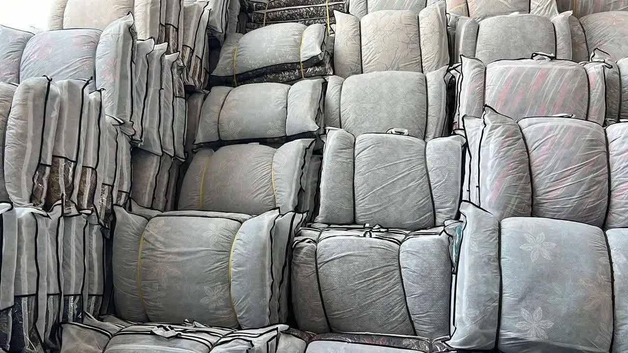 تشک میهمان|رختخواب، بالش، پتو|شوشتر, |دیوار