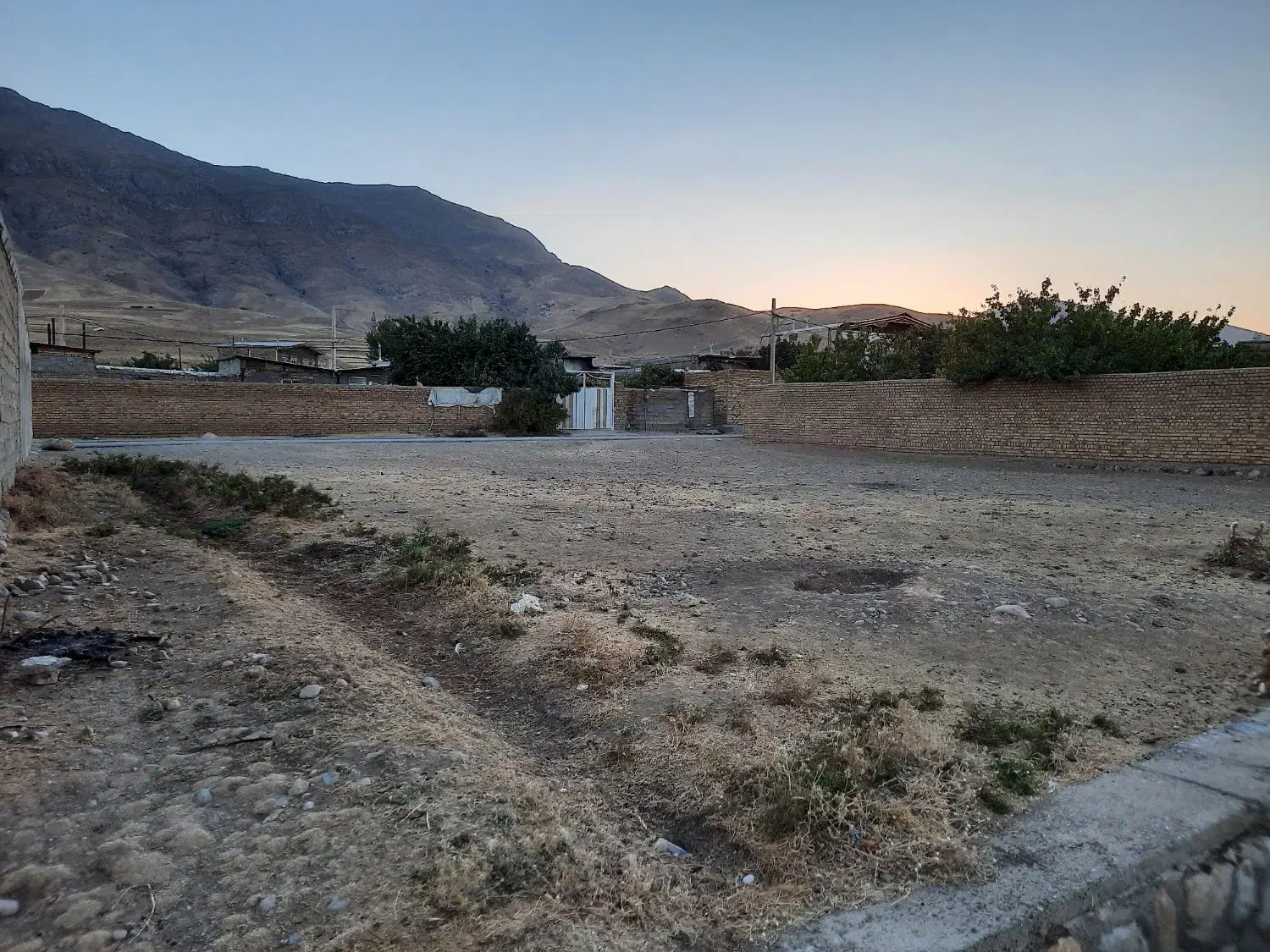 فروش زمین ویلایی روستایی متری ۶۰۰هزار تومان|فروش زمین و ملک کلنگی|شیروان (لرستان), |دیوار