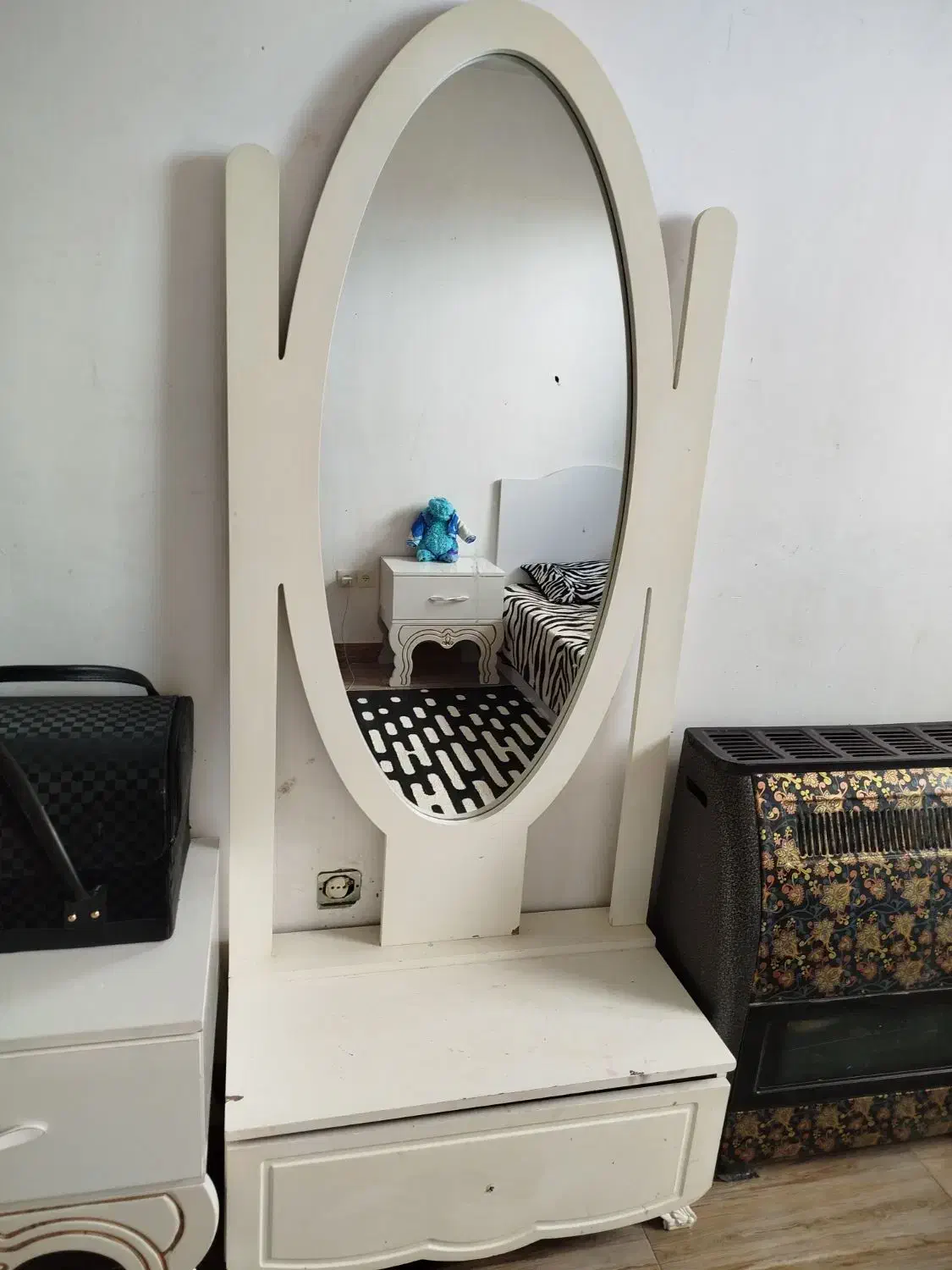 سرویس خواب|تخت و سرویس خواب|اردبیل, |دیوار