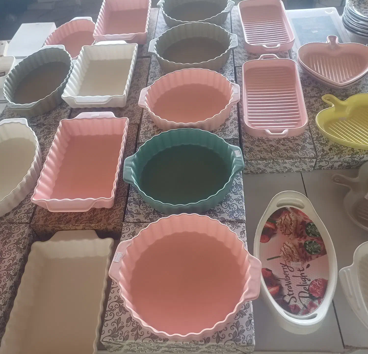 بشقاب سفالی و سرامیکی|ظروف سرو و پذیرایی|قم, آزادگان|دیوار