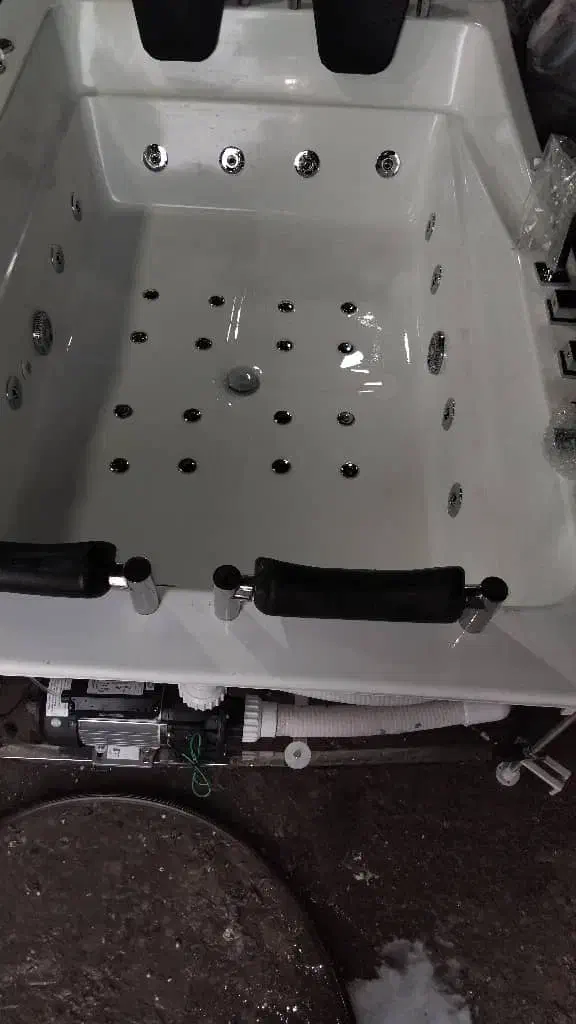 جکوزی چهار نفره مدل صدف|لوازم حمام|گرمسار, |دیوار