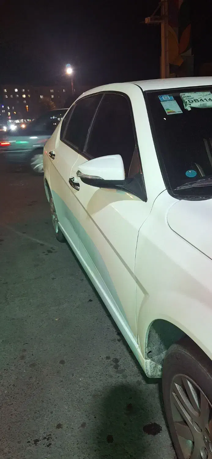 دنا پلاس دنده مدل ۱۴۰۲ بی رنگ|خودرو سواری و وانت|قرچک, شهرک طلائیه|دیوار