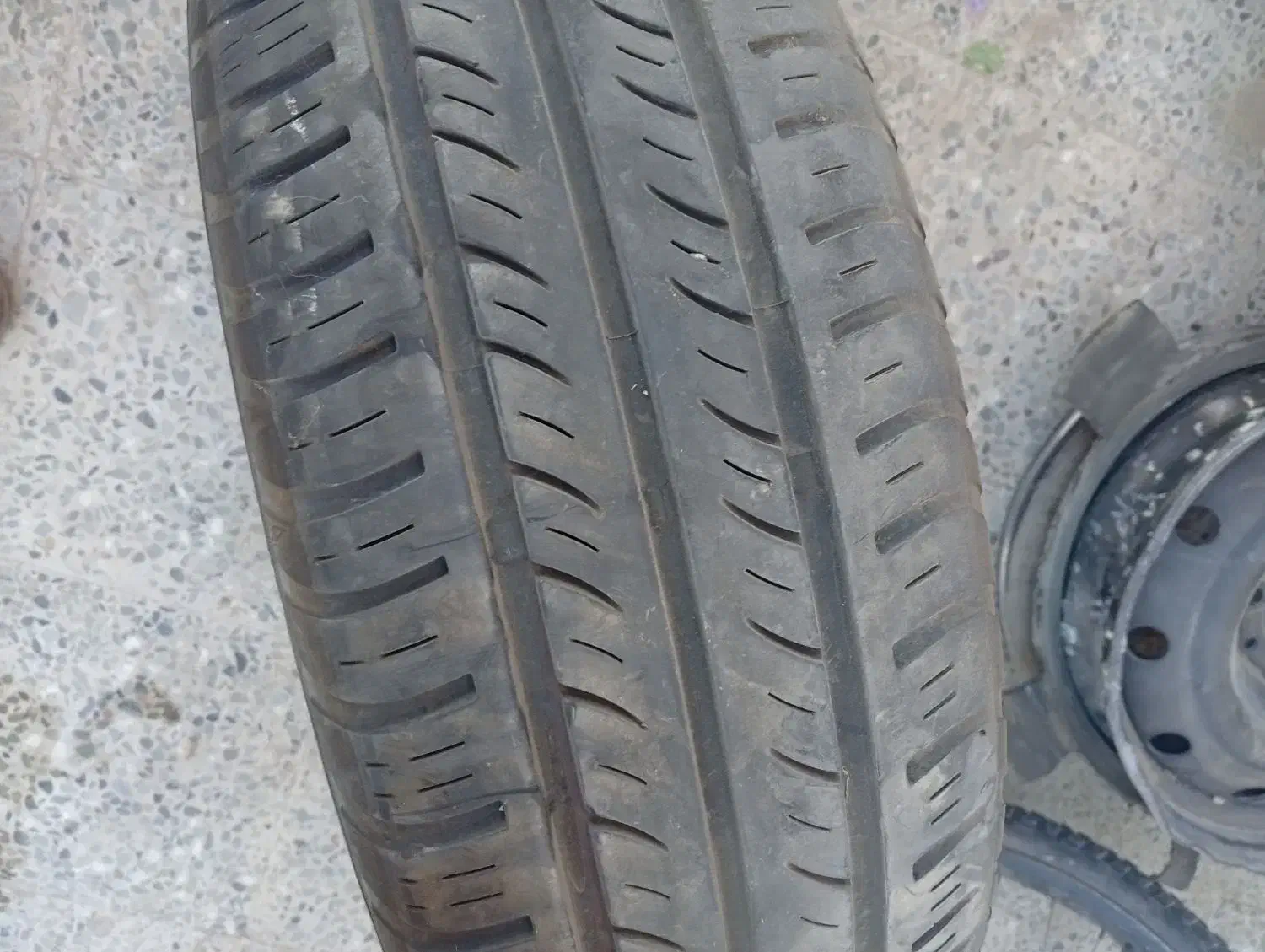 لاستیک  دور14 صفر|قطعات یدکی و لوازم جانبی|ایرانشهر, |دیوار