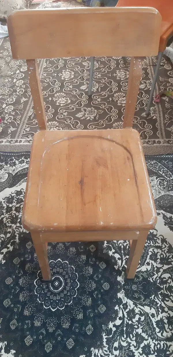 صندلی  چوبی|میز و صندلی غذاخوری|مشهد, موعود|دیوار