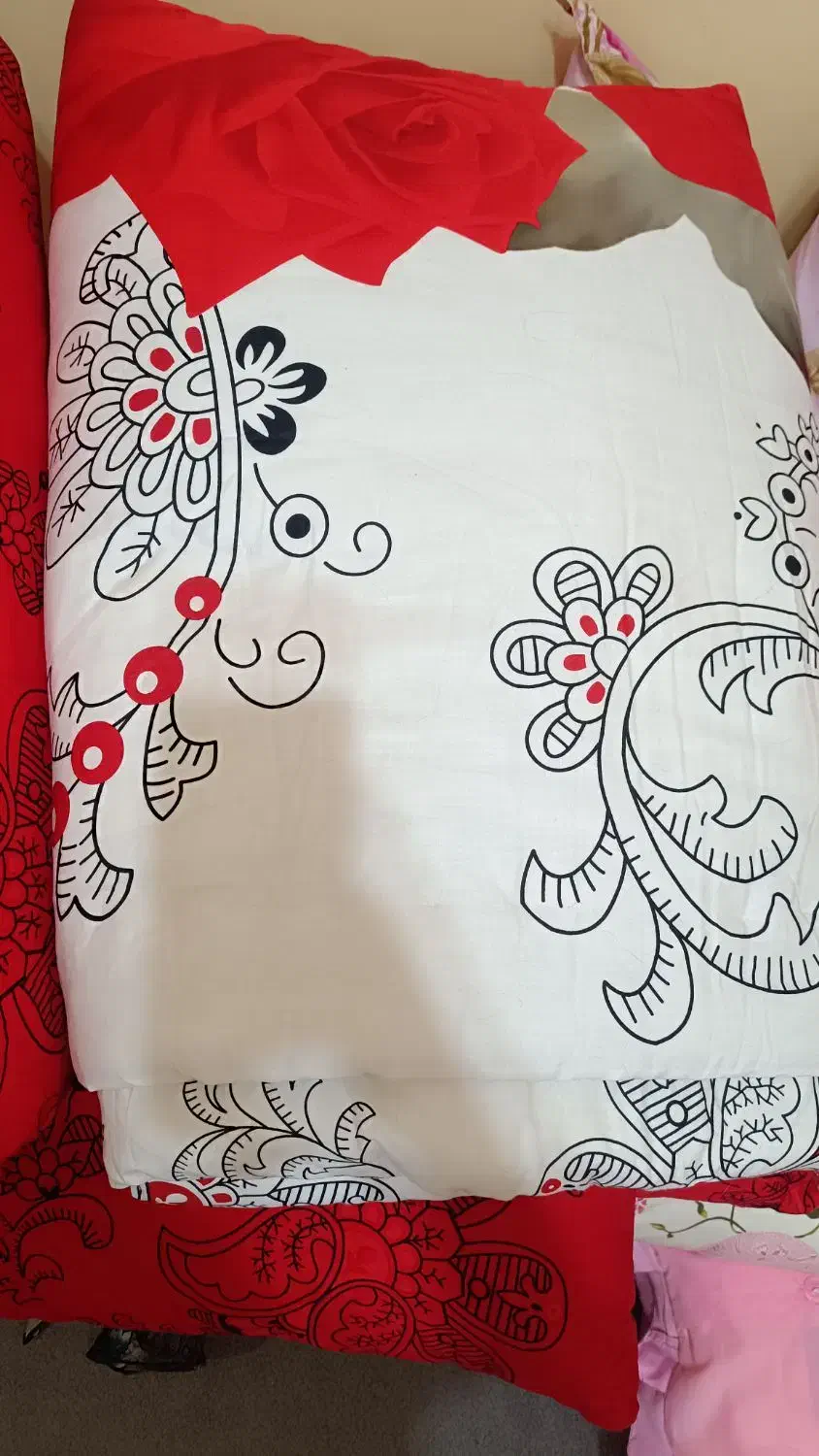 متکا. لحاف.تشک|رختخواب، بالش، پتو|پارس‌آباد, |دیوار