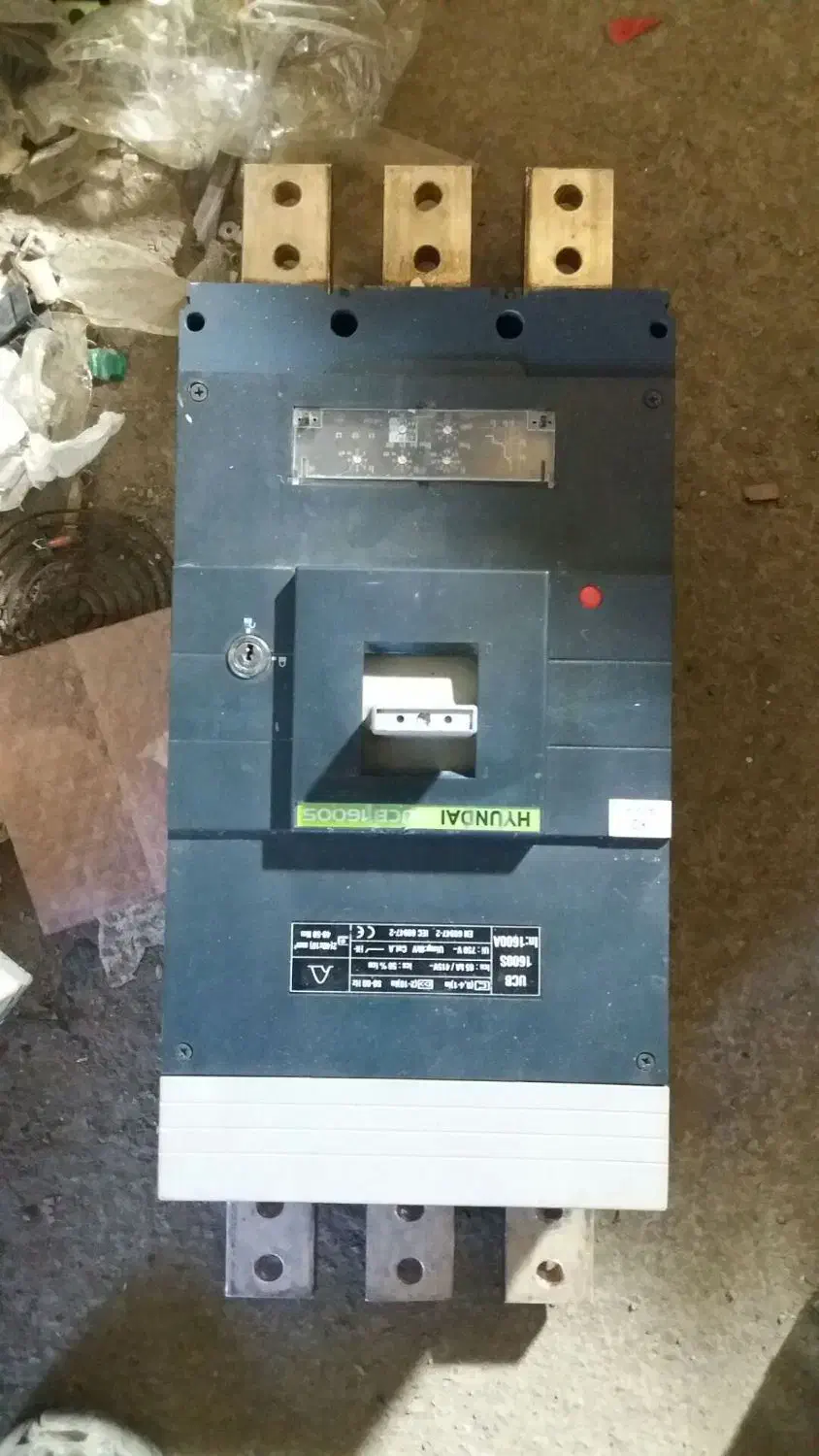 کلید ۱۶۰۰ امپر  هیوندا|ابزارآلات|تهران, کیانشهر|دیوار