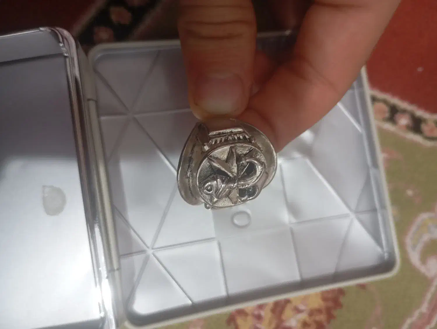 انگشتر|جواهرات|بناب, |دیوار