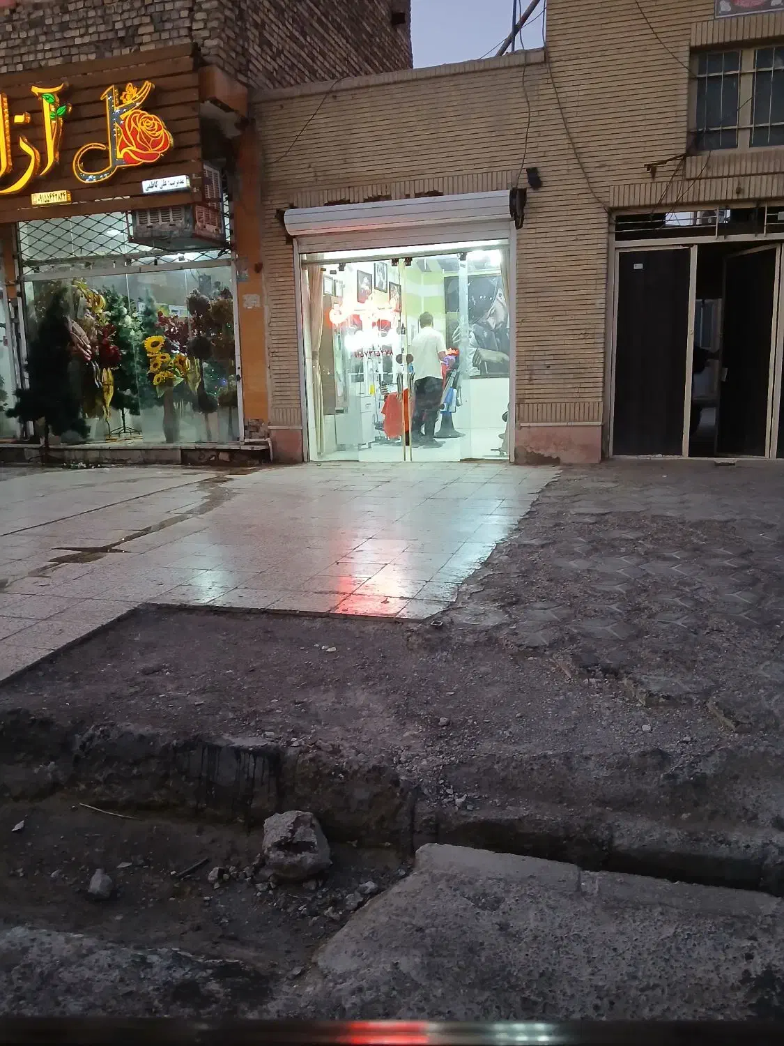 مغازه تجاری بلوار مدرس|اجارهٔ مغازه و غرفه|زابل, |دیوار