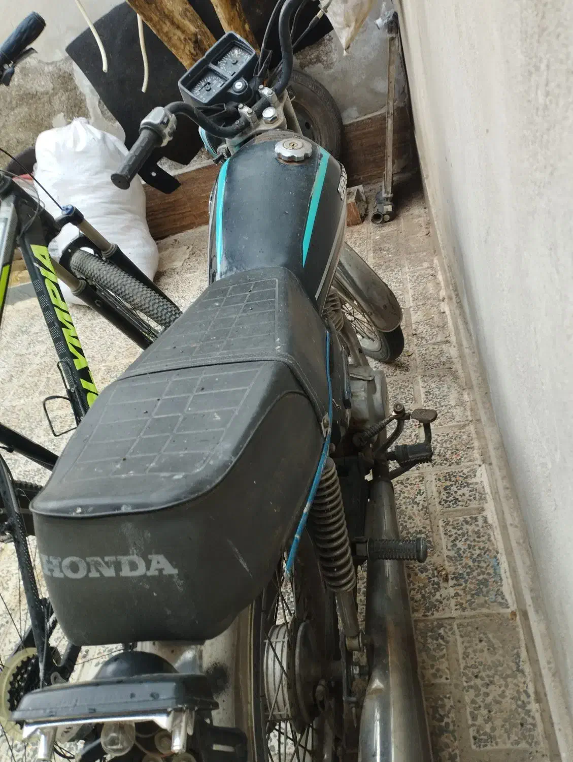 مدل 86 برگه اوراق|موتورسیکلت|تاکستان, |دیوار