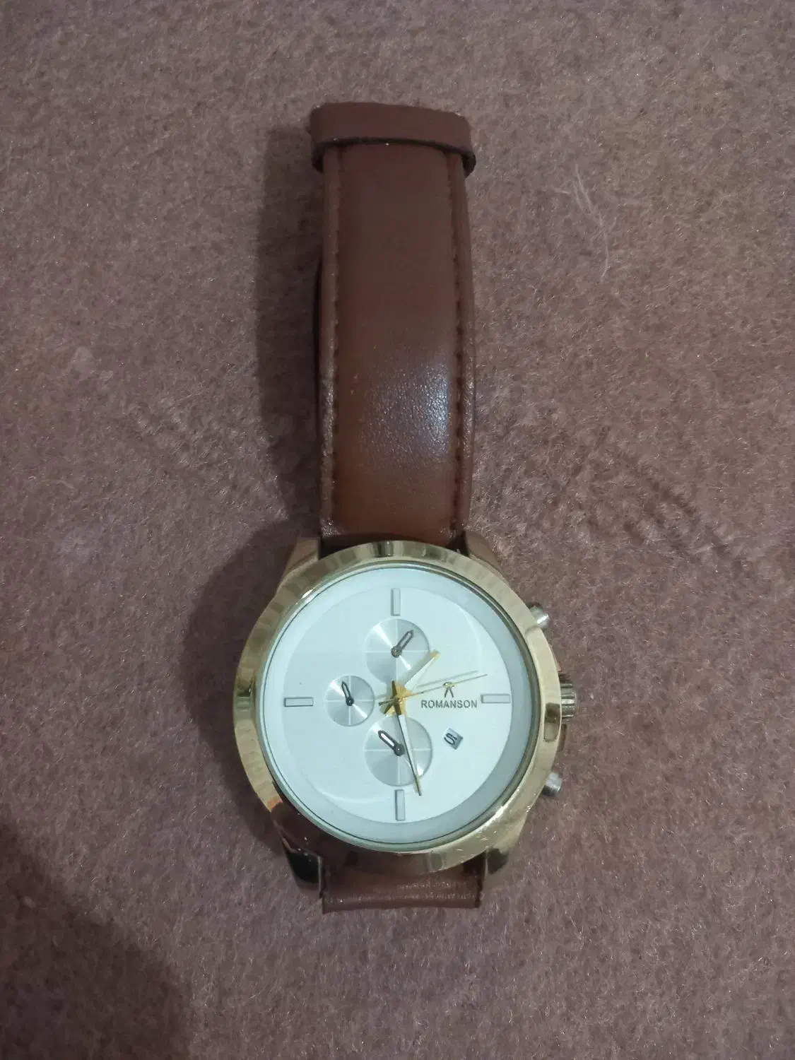 ساعت تقویم دار در حد نو|ساعت|صحنه, |دیوار