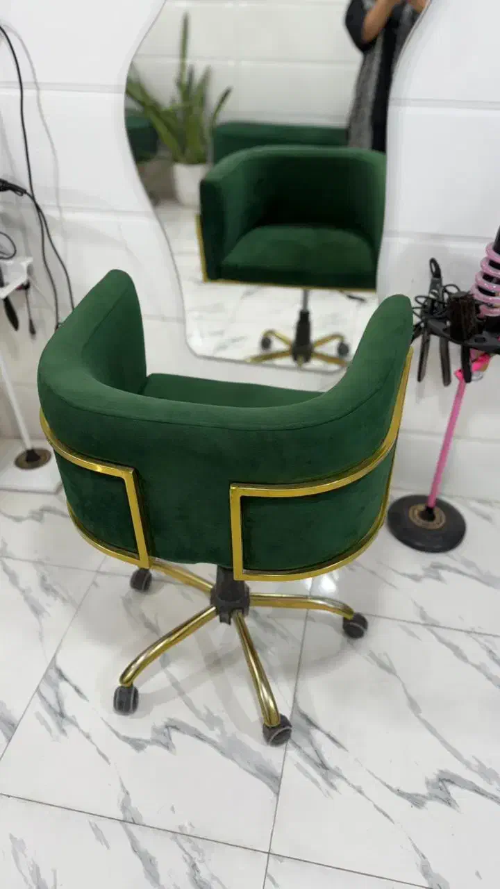 تجهیزات آرایشگاهی در حد نو|آرایشگاه و سالنهای زیبایی|آبپخش, |دیوار