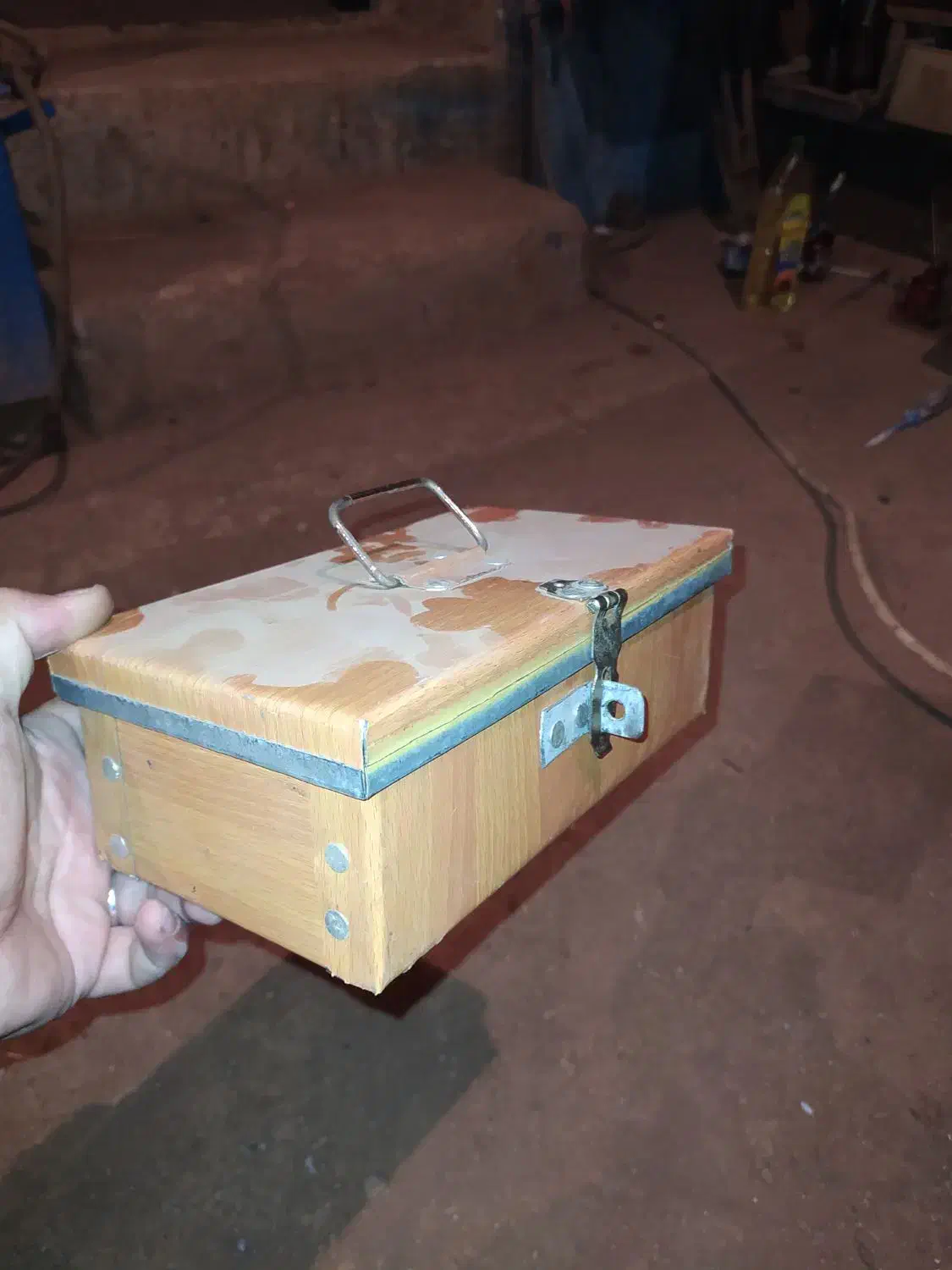 جعبه فلزی|ابزارآلات|سرپل ذهاب, |دیوار