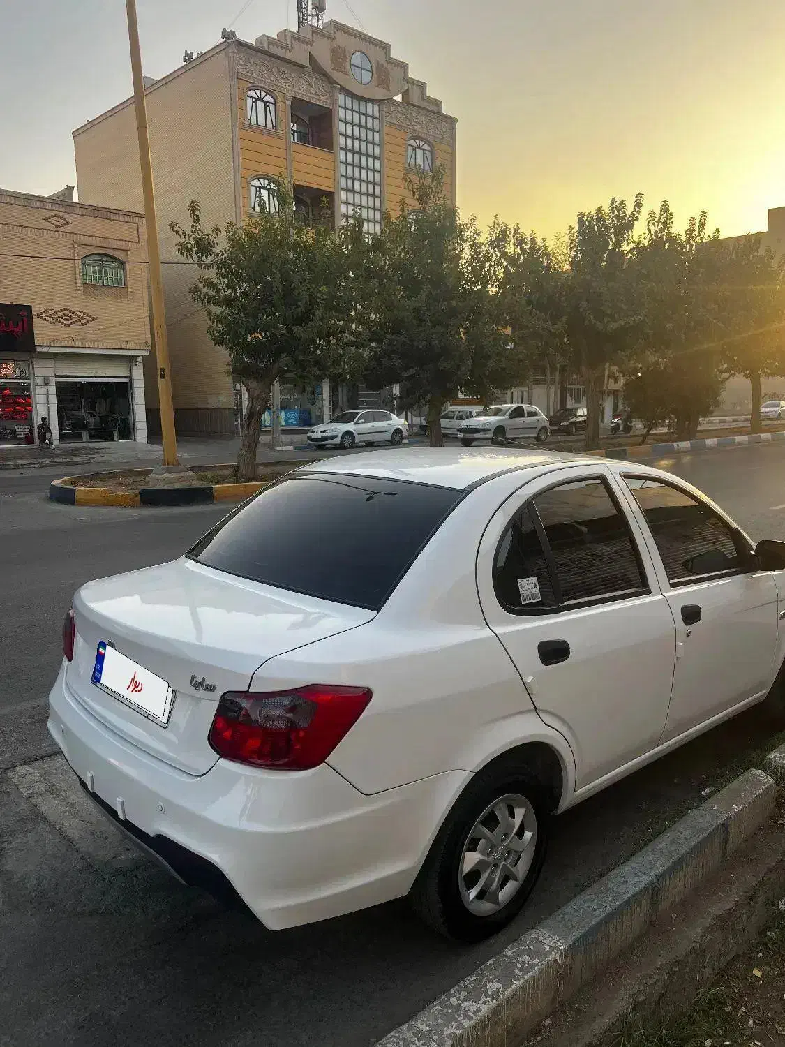 ساینا دوگانه فابریک|خودرو سواری و وانت|شاهین‌شهر, پاسداران|دیوار