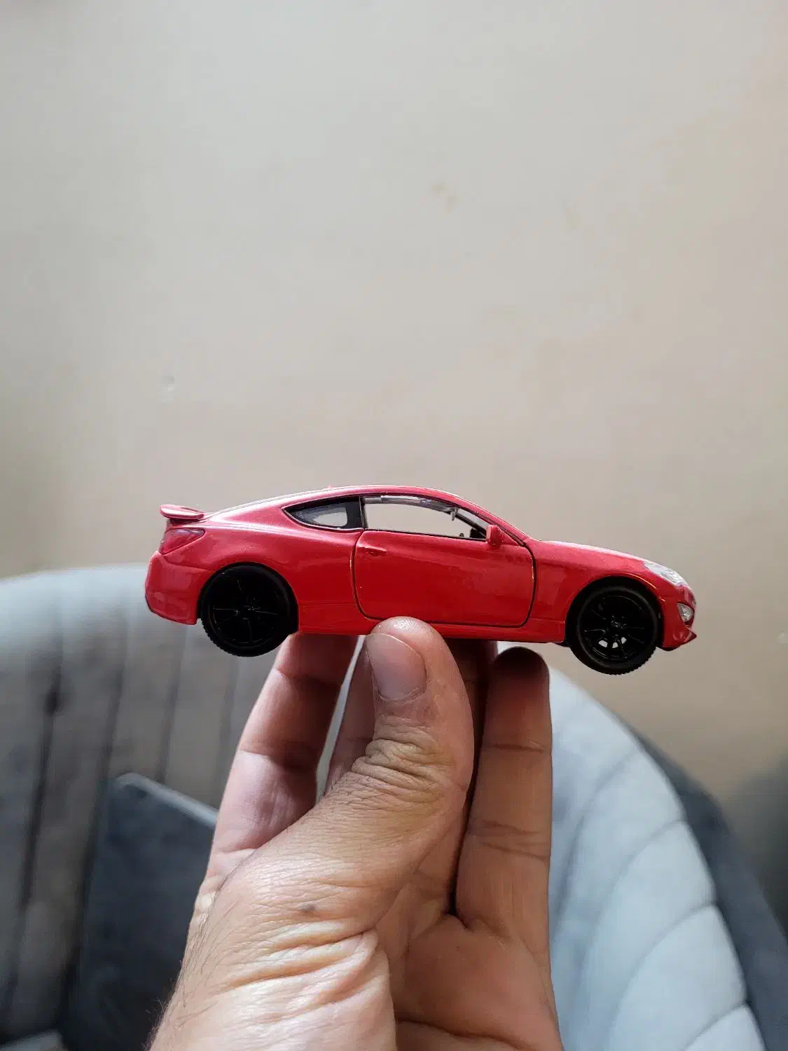 ماکت ویلی هیوندا جنسیس کوپه اصلی|اسباببازی|اصفهان, سرچشمه|دیوار