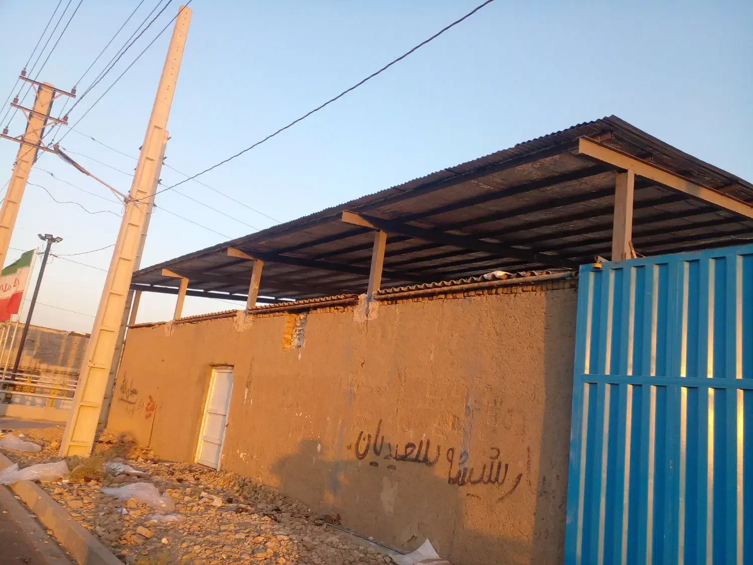 نصب شیروانی|خدمات پیشه و مهارت|اسلامشهر, شاطره|دیوار