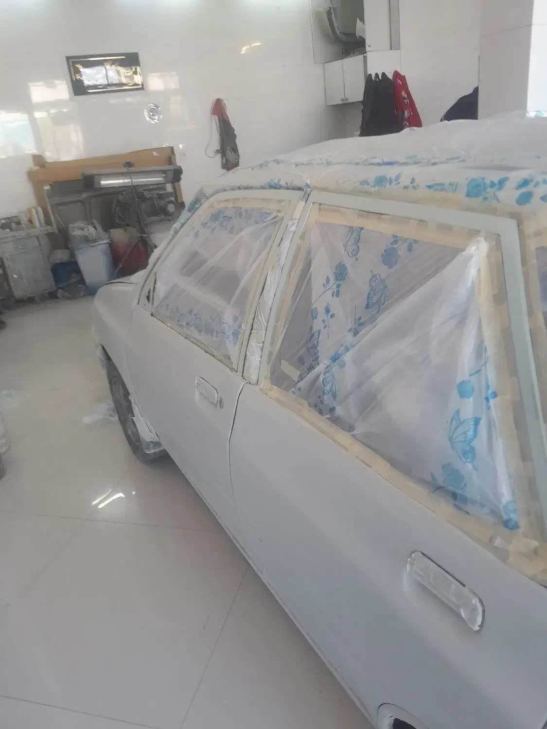 شاگرد نقاش ماشین|خدمات پیشه و مهارت|بجنورد, |دیوار