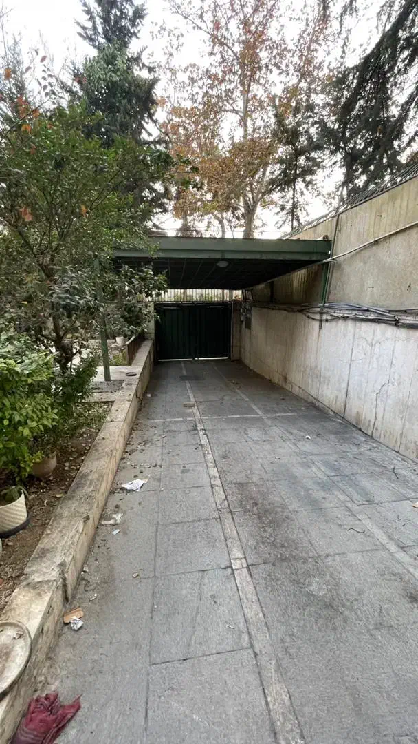 ۹۰۰متر ویلادربست ۲کله فول ۱۲ اتاق تاپ لوکیشن الهیه