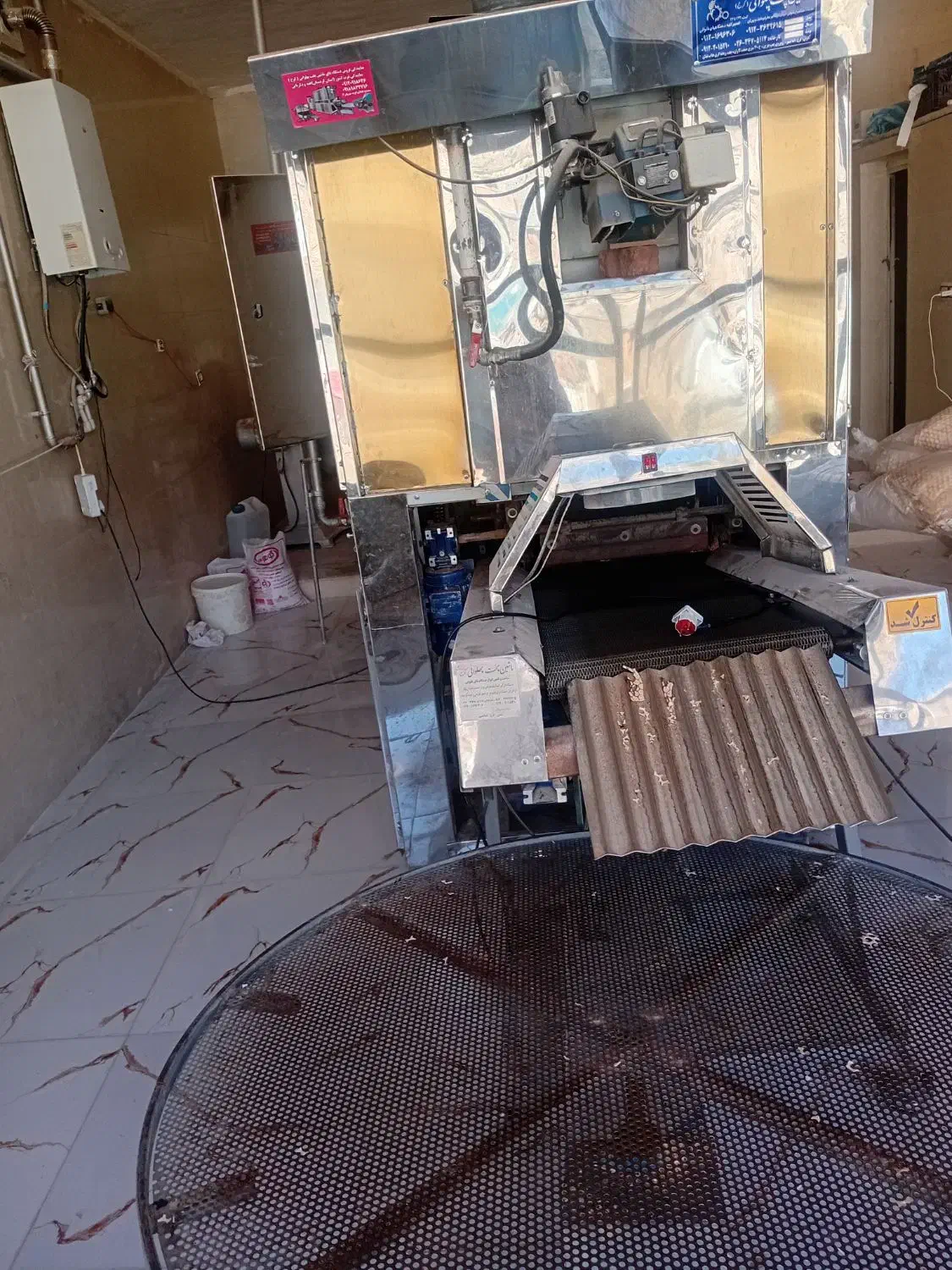 فروش دستگاه های نانوای تونلی تمام اتومات ۶ماه کار|ماشین‌آلات صنعتی|سارال, |دیوار