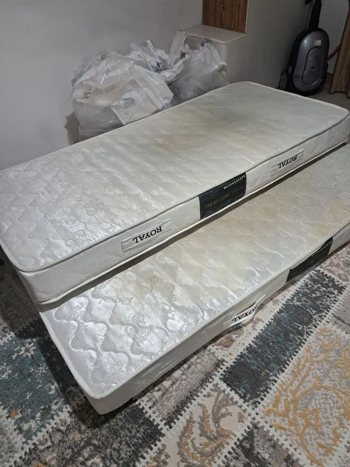 تشک یکنفره|تشک تختخواب|رشت, رشتیان|دیوار