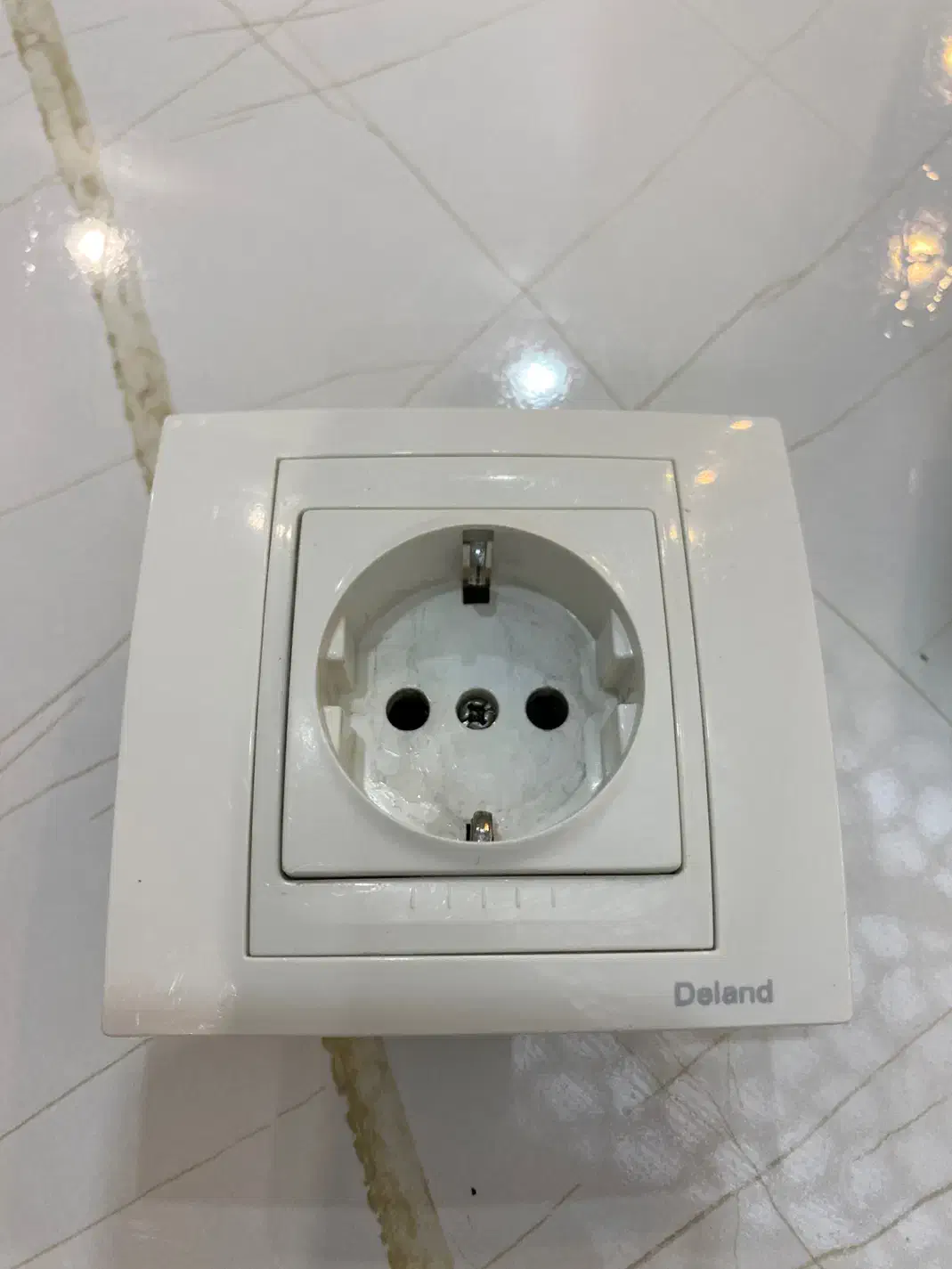 کلید و پیریز دلند ترک اصلی|مصالح و تجهیزات ساختمان|تهران, اقدسیه|دیوار