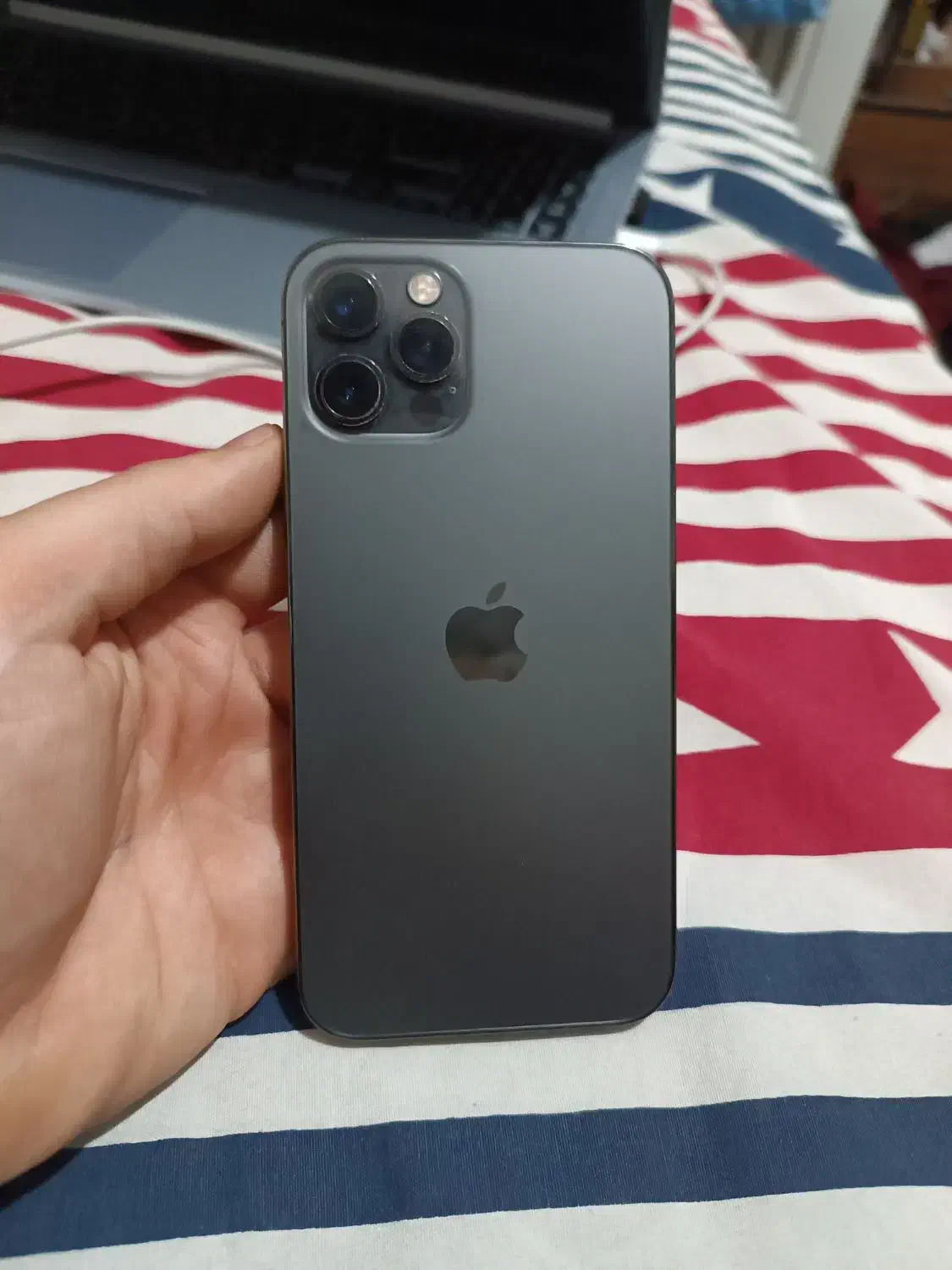 Iphone 12 Pro - ZAA تمیز|موبایل|اصفهان, باغ دریاچه|دیوار