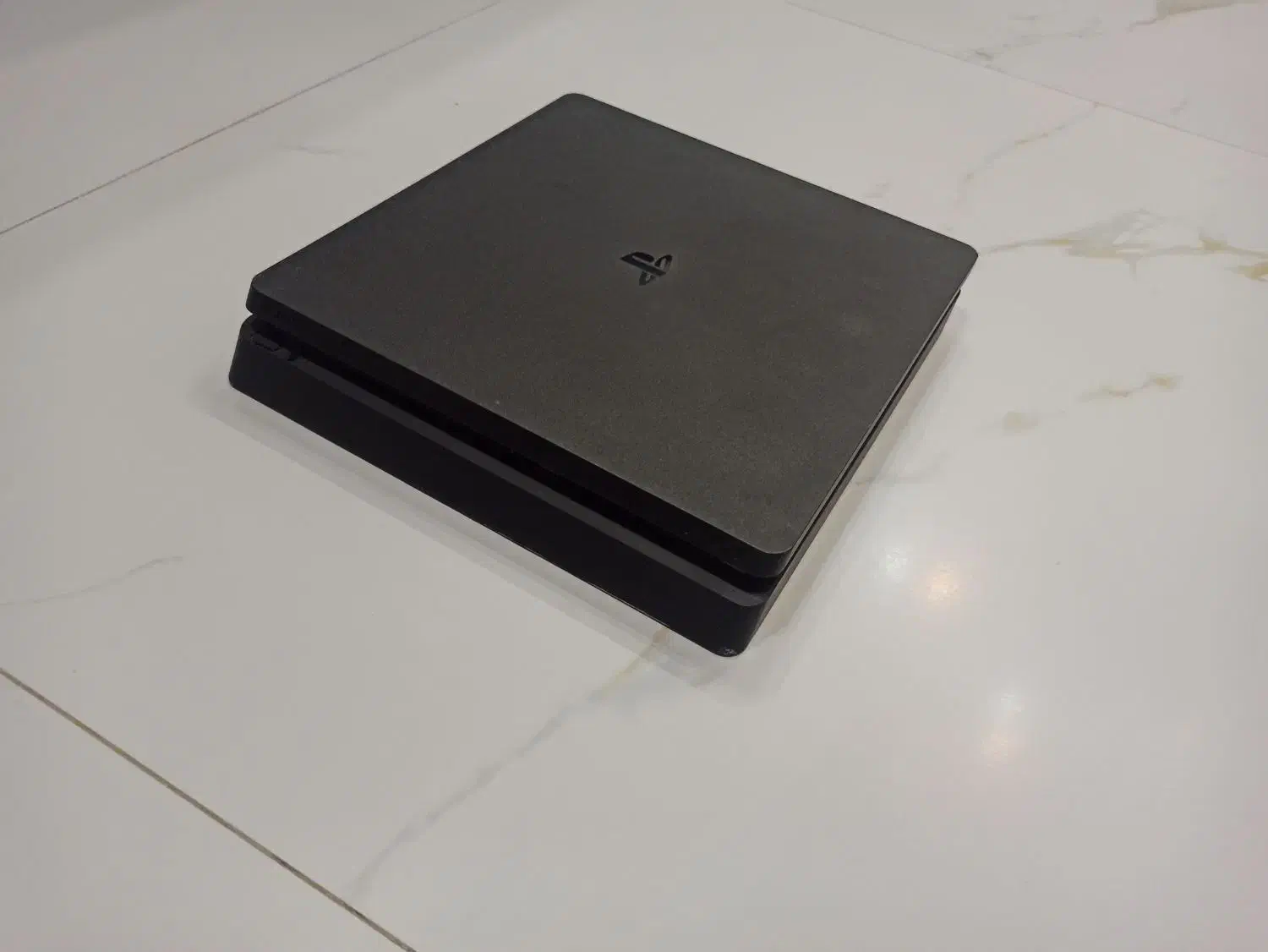 ps4 slim|کنسول، بازی ویدئویی و آنلاین|کاشان, ۲۲ بهمن|دیوار