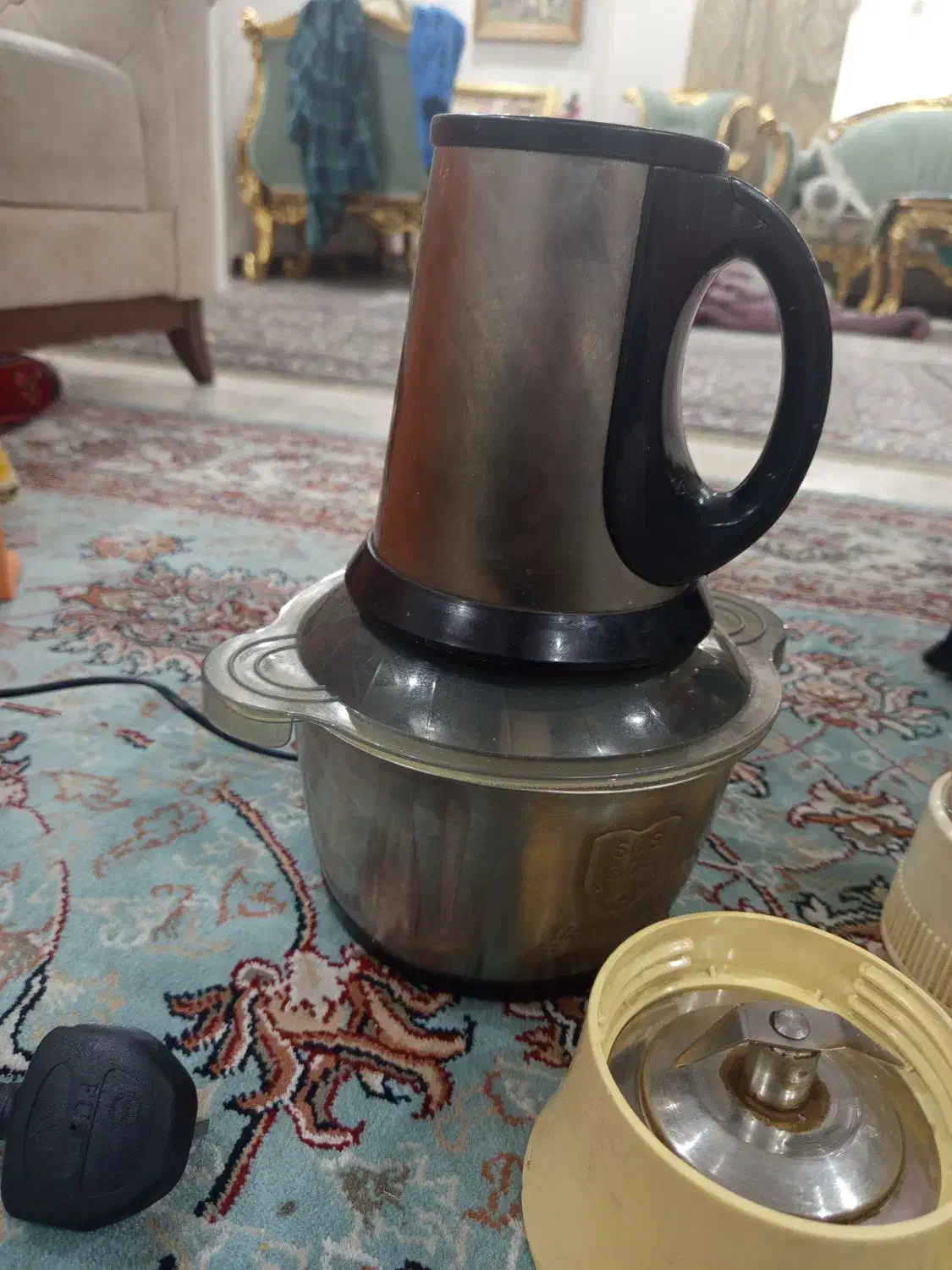 پیاز خرد کن آسیاب پارچ ۱ ۲ ۳ دستگاه تصفیه آب و ...|آب‌سردکن و تصفیه آب|تهران, امام حسین|دیوار