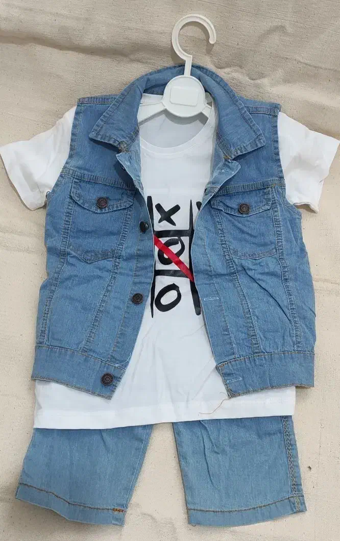 حراج لباس بچگانه نو|حراج|لاهیجان, شهرک فرهنگیان|دیوار