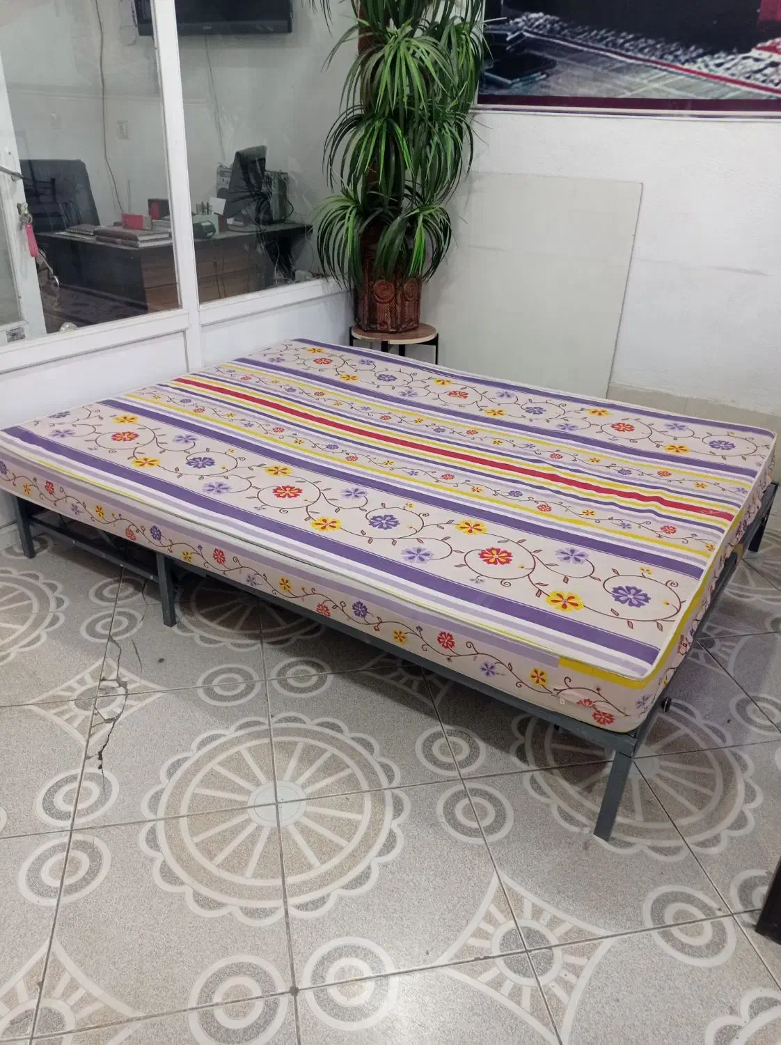 تشک طبی|تخت و سرویس خواب|قم, نیروگاه|دیوار