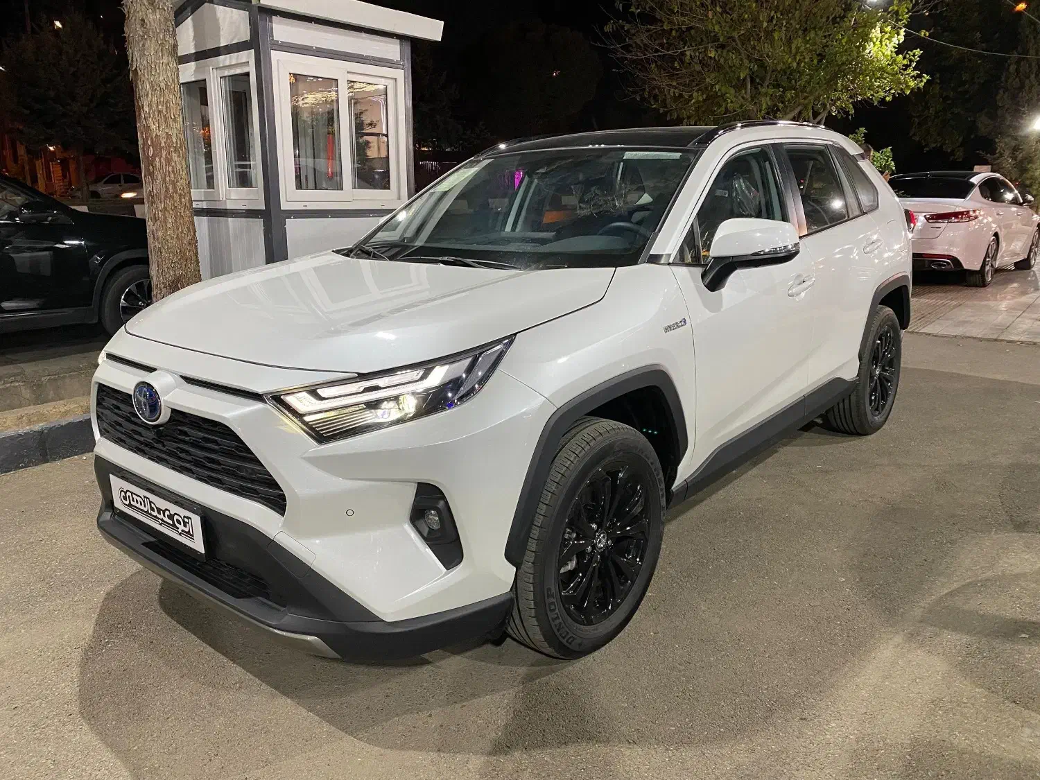 Toyota RAV4 Hybrid / تویوتا راوفور هیبرید 2025 چین|خودرو سواری و وانت|شیراز, فرهنگ شهر|دیوار