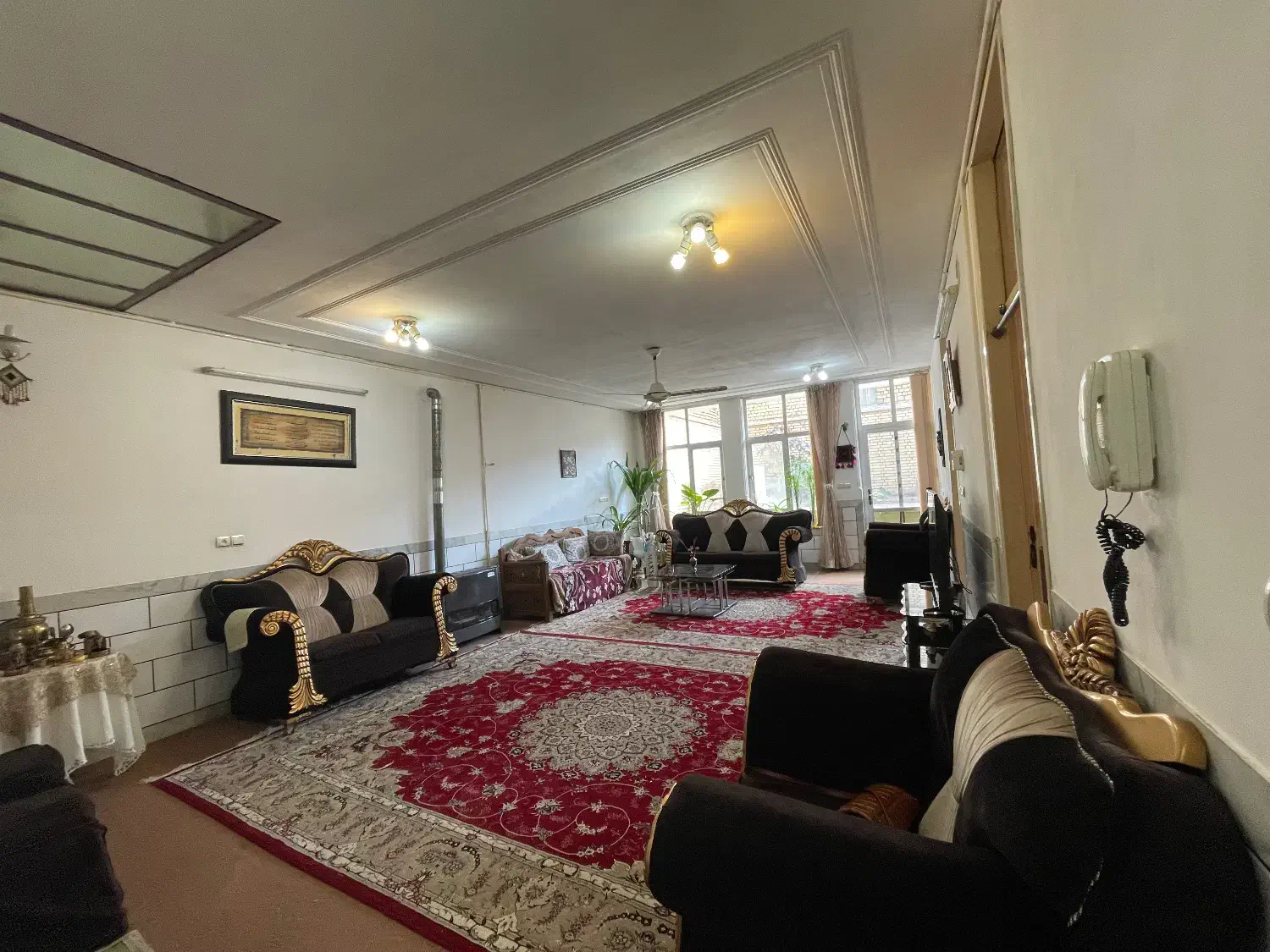 خونه ای دنج در محلی ساکت و امن۱۸۰متر|اجارهٔ خانه و ویلا|فرخ‌شهر, |دیوار