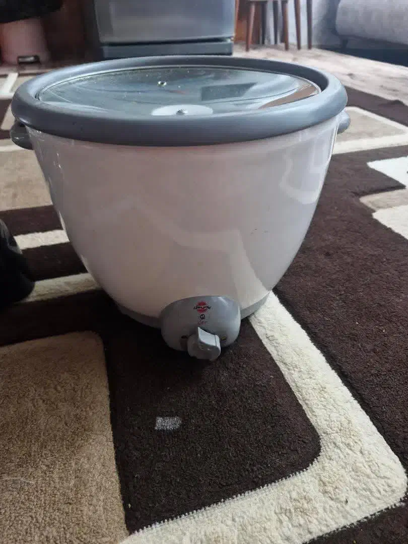 زودپر ۸نفره|ظروف پختوپز|رودسر, |دیوار