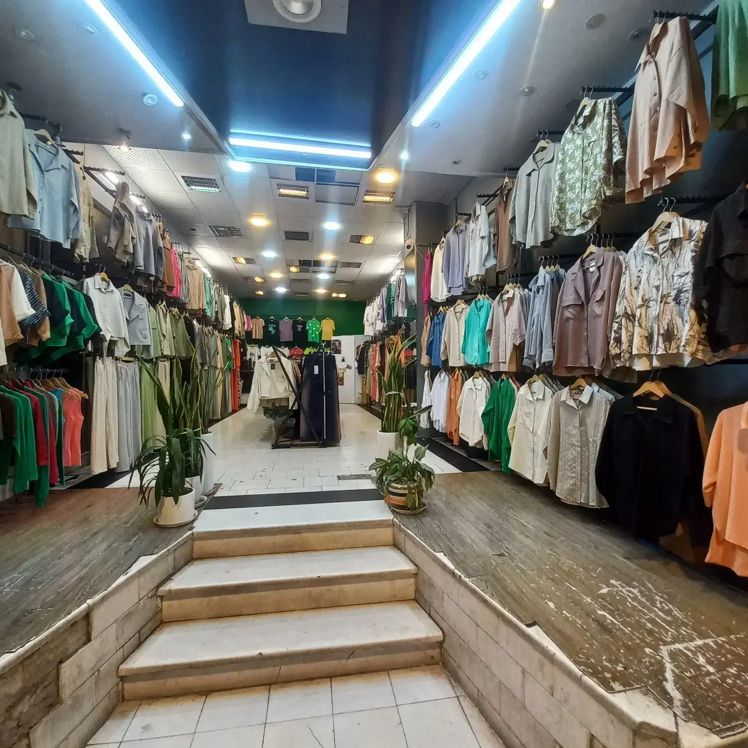 ۷۰متر مغازه بابر ۵متر و ارتفاع ۴مترخ ۲۱متری دهقان|اجارهٔ مغازه و غرفه|تهران, دهقان|دیوار