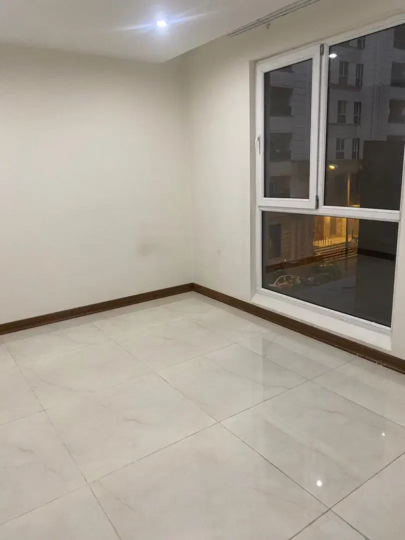 ۲۰۰ متر / ۳ خ / مدرن هتلینگ / رویال دیزاین / مجلل