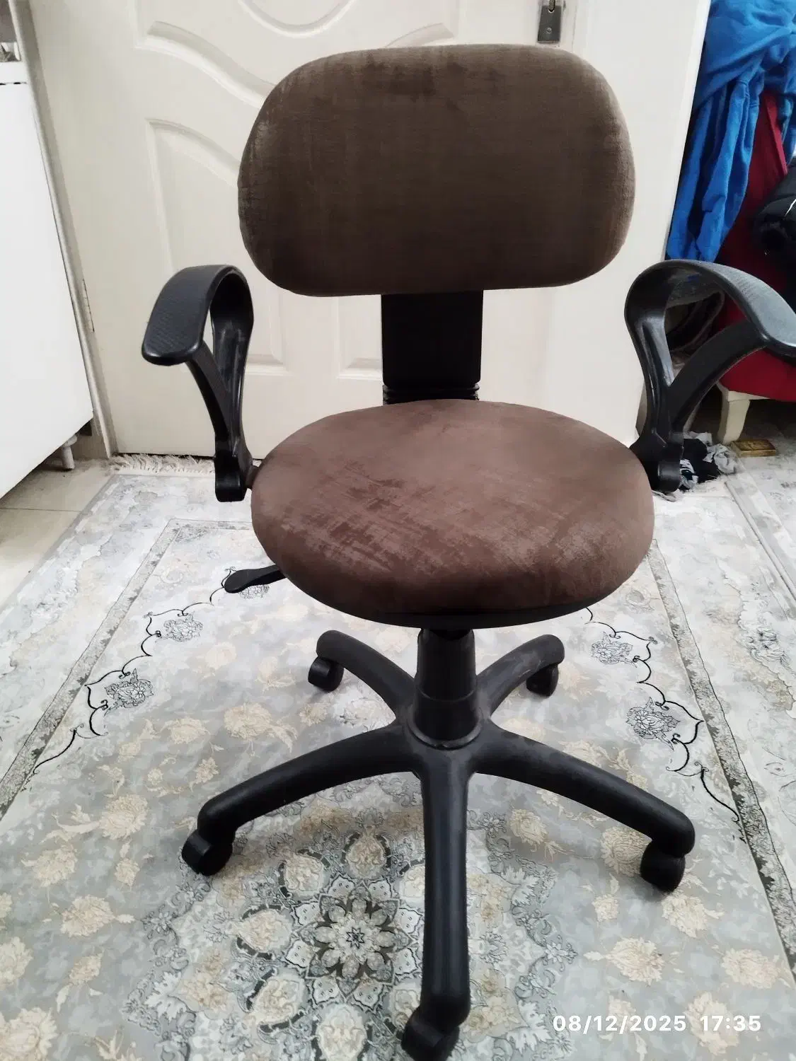 صندلی|صندلی و نیمکت|باغستان, |دیوار