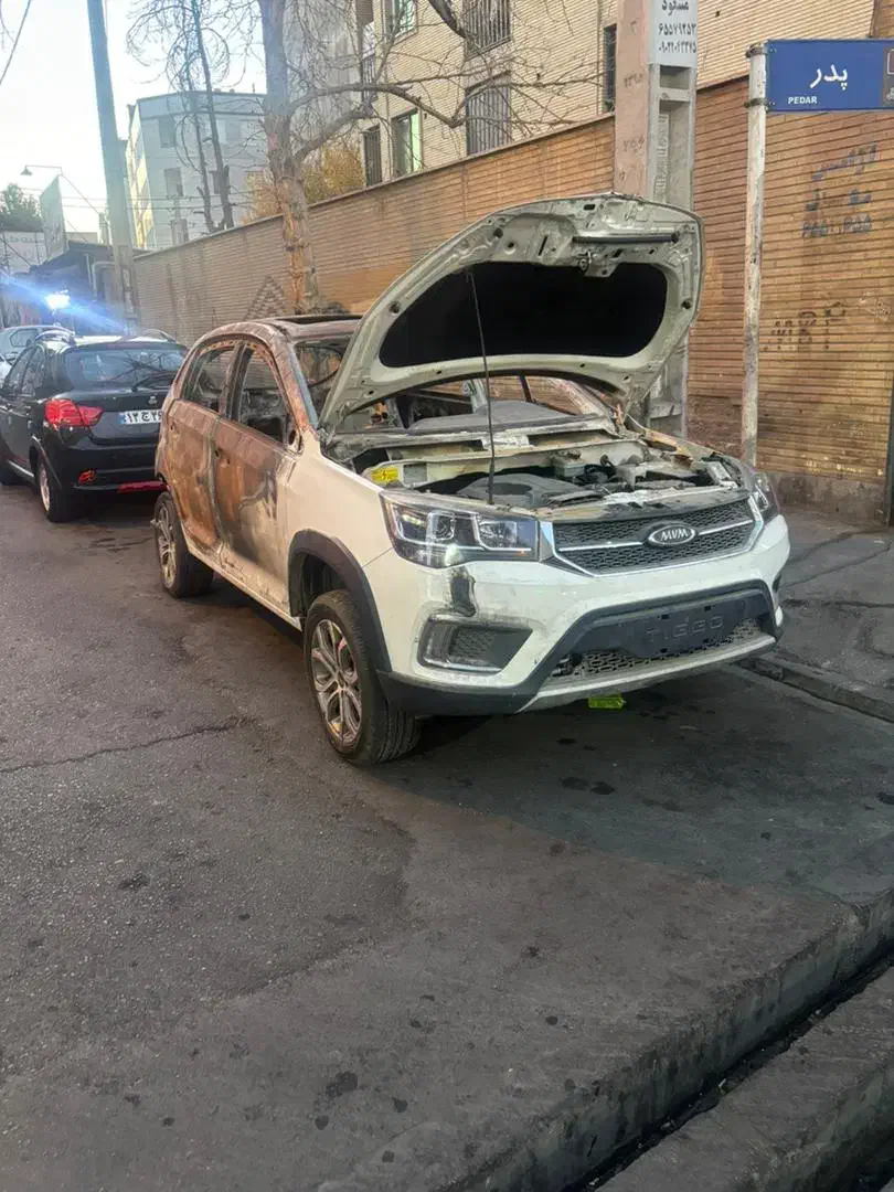 x22|خودرو سواری و وانت|اندیشه, اندیشه فاز ۱|دیوار