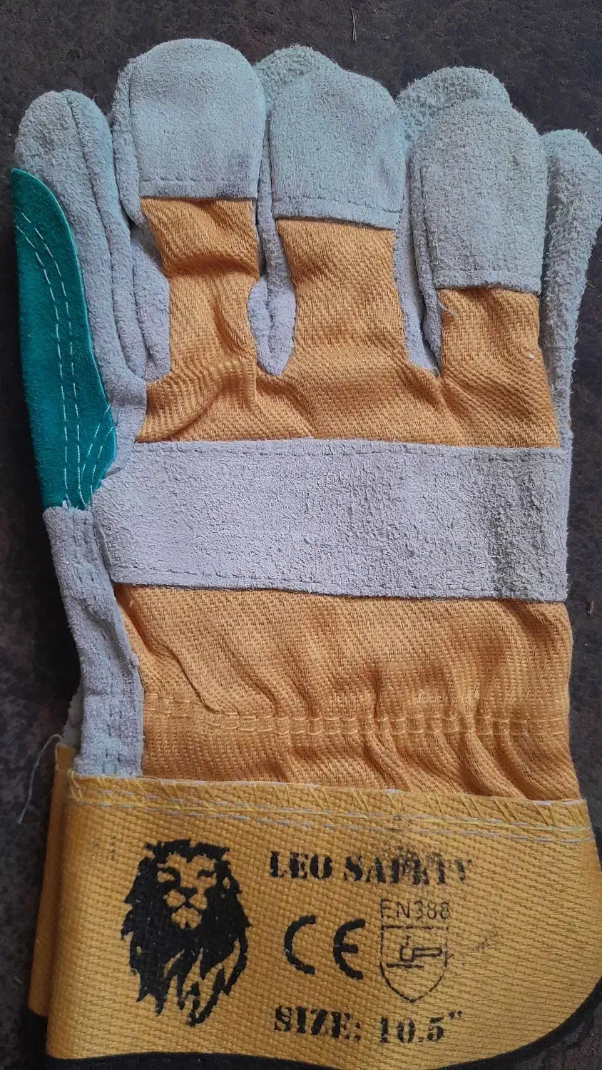 دستکش کار|لباس|شیراز, شهرک کوشکک|دیوار