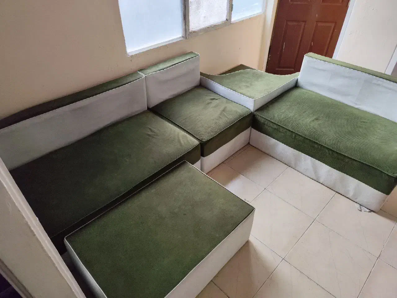 مبل در حد نو تمیز|مبلمان خانگی و میز عسلی|تهران, وحیدیه|دیوار