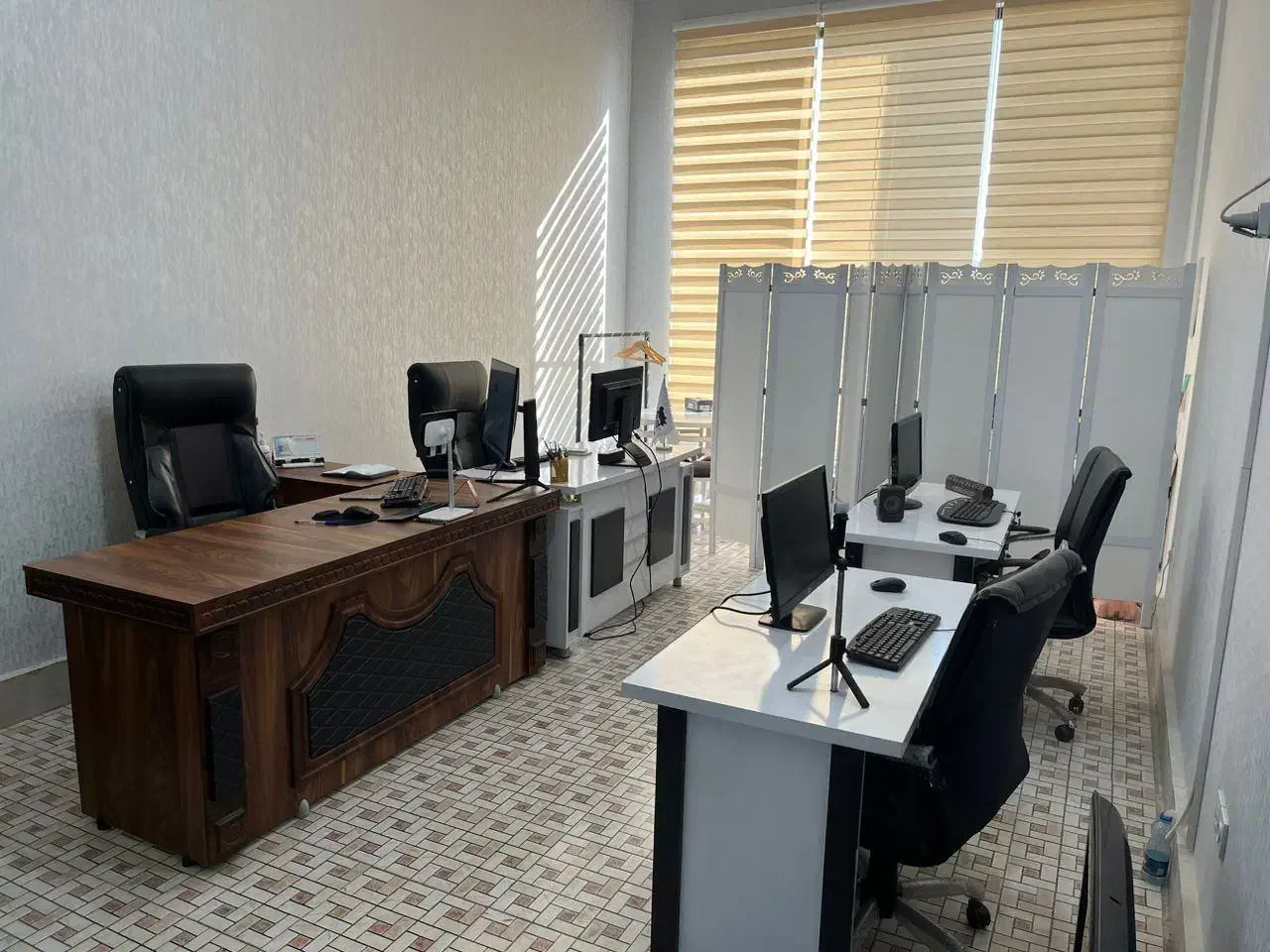 استخدام نیروی تولید محتوای سایت|استخدام رایانه و فناوری اطلاعات|اندیشه, اندیشه فاز ۴|دیوار