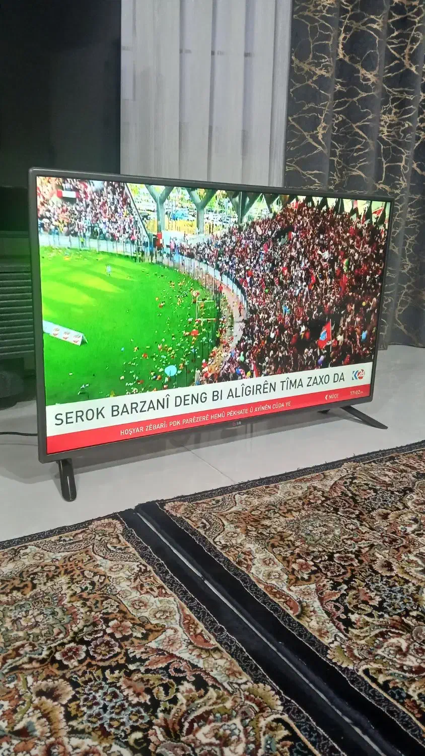 ال ای دی 42 اینج الجی|تلویزیون و پروژکتور|بانه, |دیوار